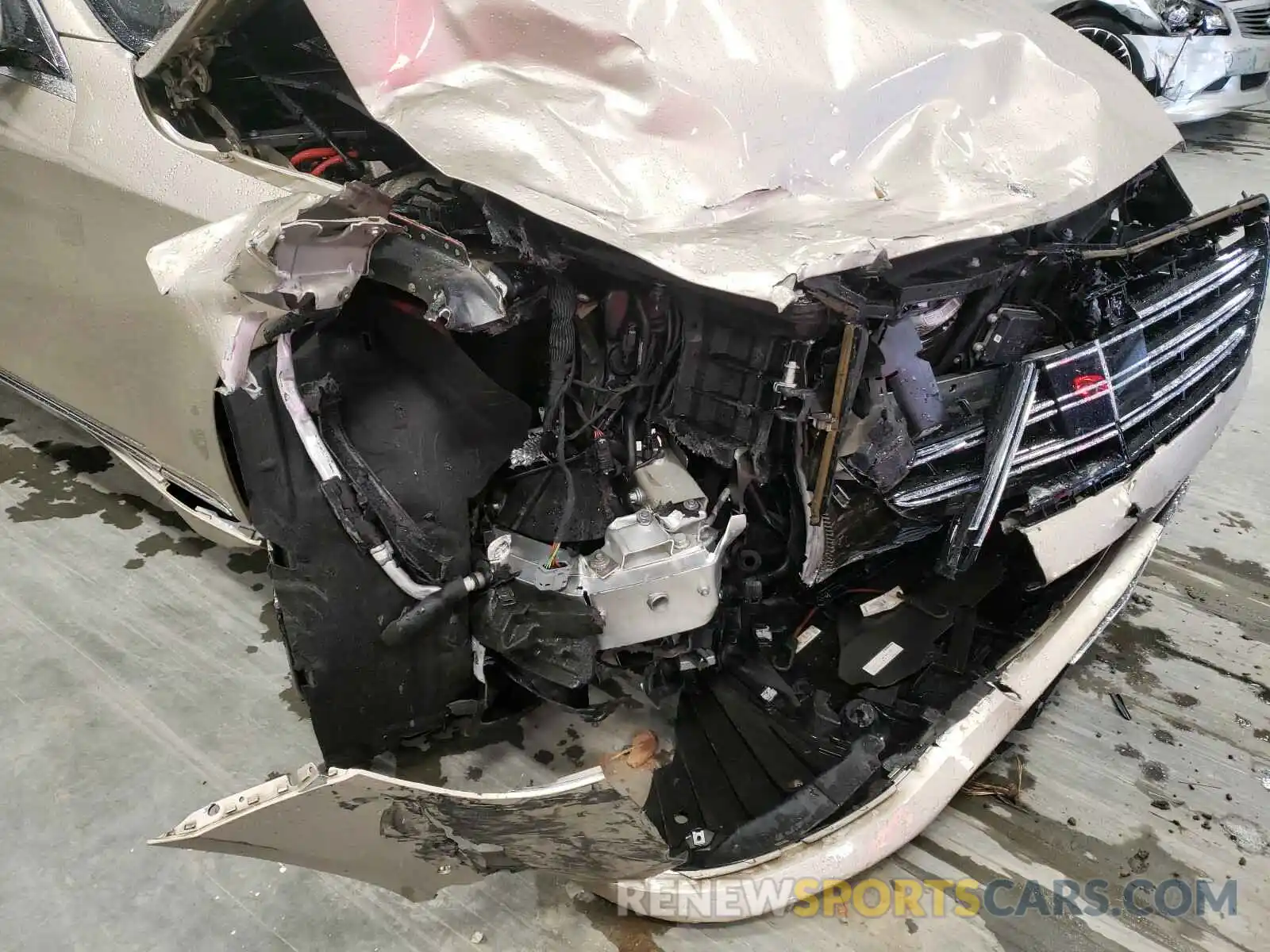 9 Photograph of a damaged car WDDUG8DB5KA454884 MERCEDES-BENZ S CLASS 2019