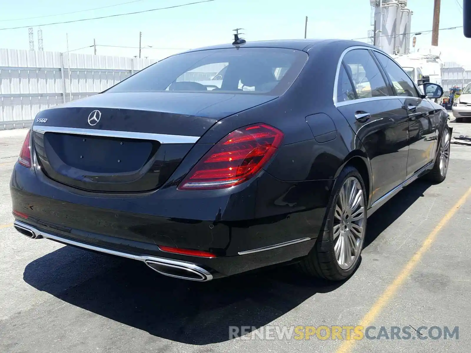 4 Photograph of a damaged car WDDUG8DB5KA477033 MERCEDES-BENZ S CLASS 2019