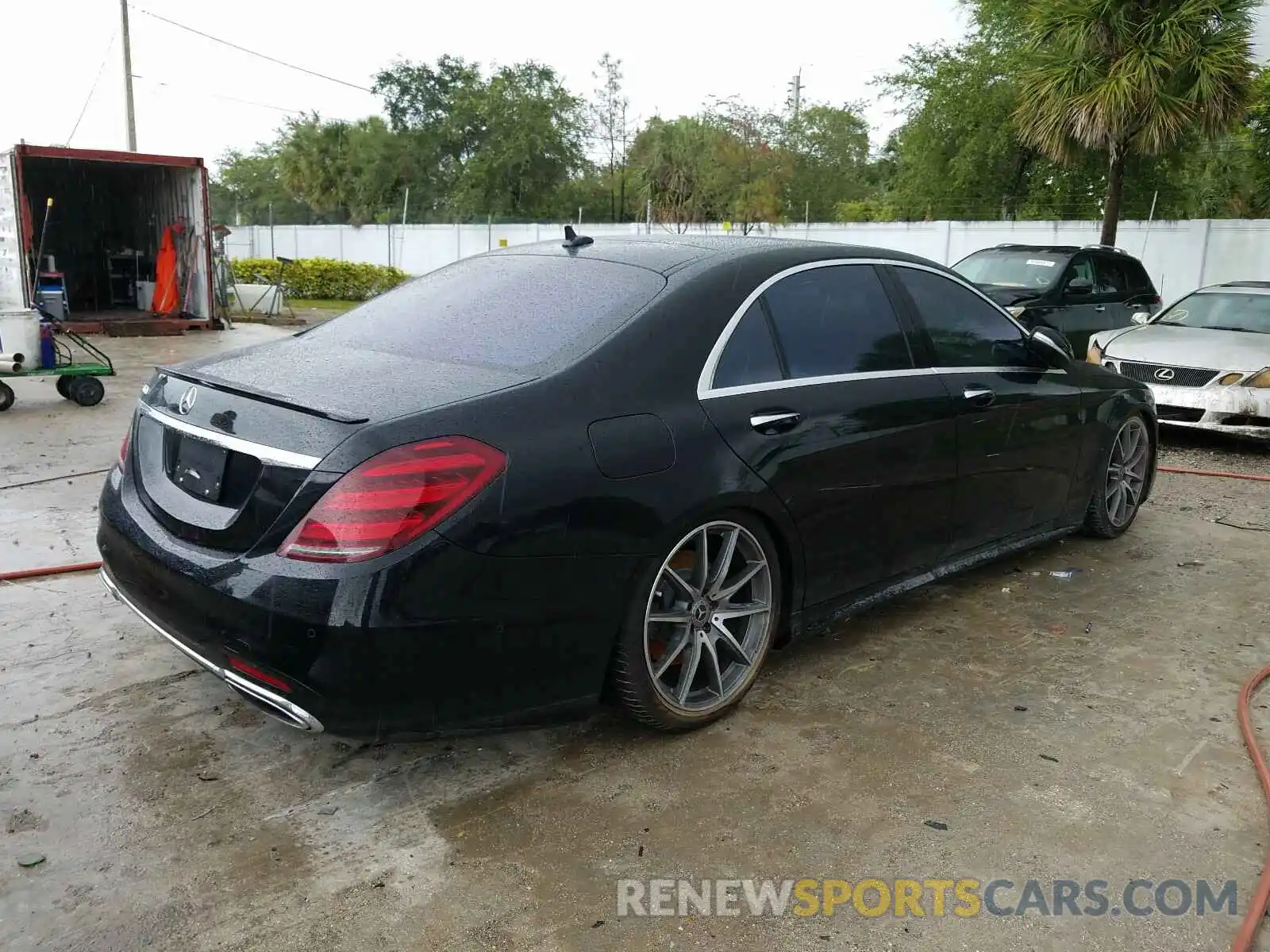 4 Photograph of a damaged car WDDUG8DB8KA436427 MERCEDES-BENZ S CLASS 2019