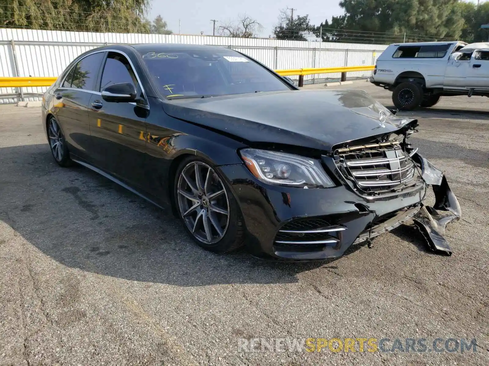 1 Photograph of a damaged car WDDUG8DB9KA442706 MERCEDES-BENZ S CLASS 2019