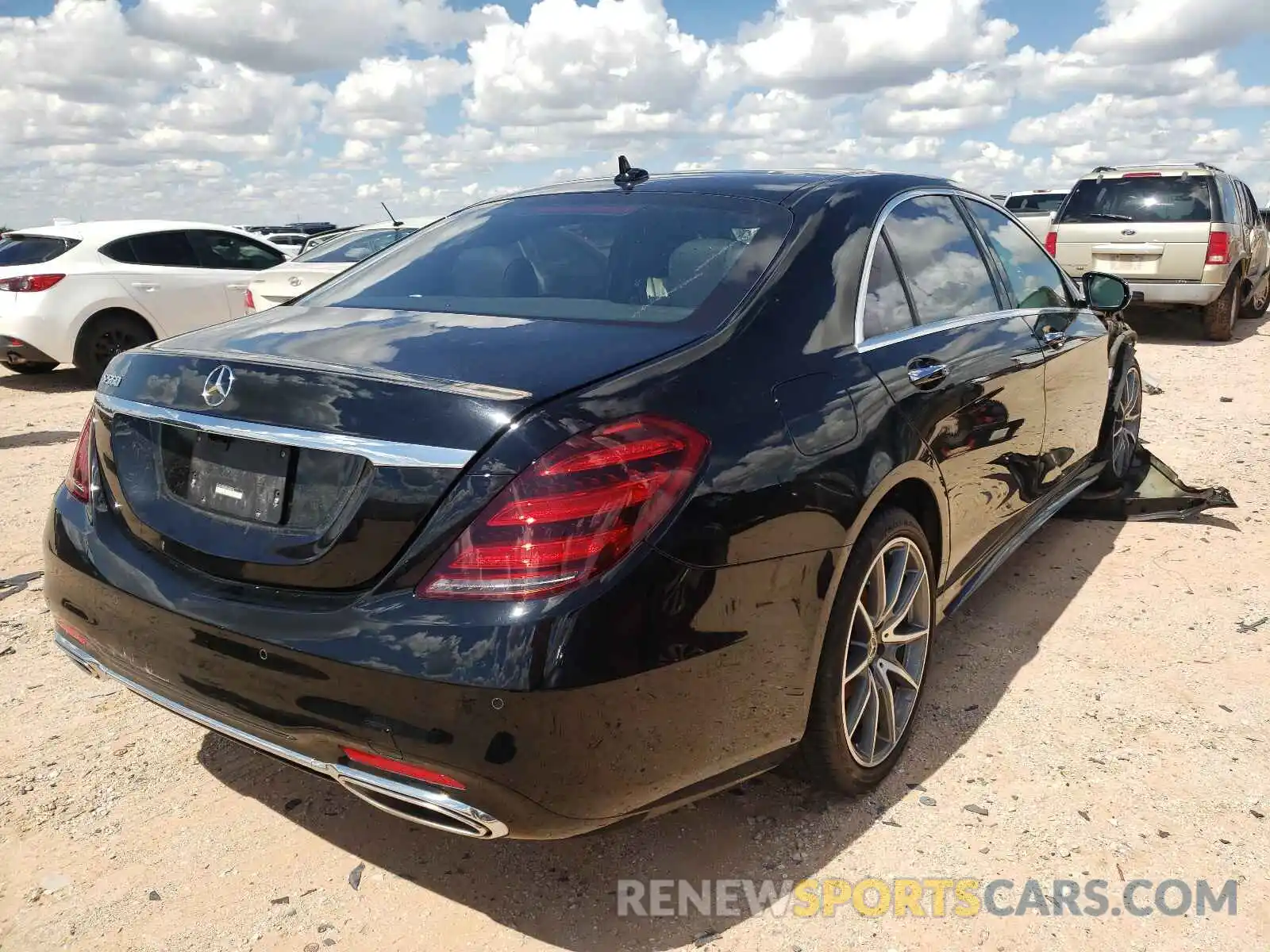 4 Photograph of a damaged car WDDUG8DB9KA456623 MERCEDES-BENZ S-CLASS 2019