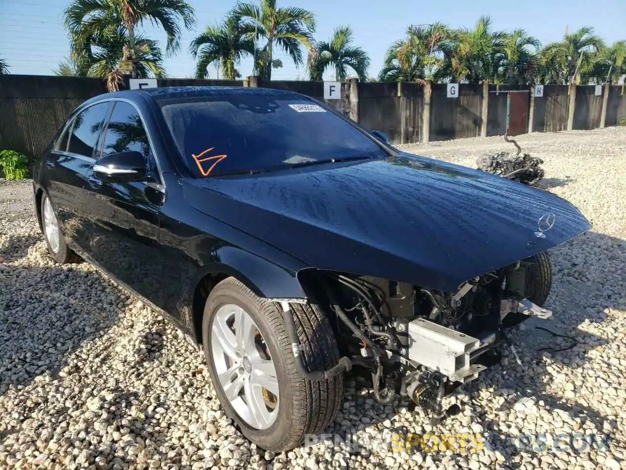 1 Photograph of a damaged car WDDUG8DBXKA426059 MERCEDES-BENZ S-CLASS 2019