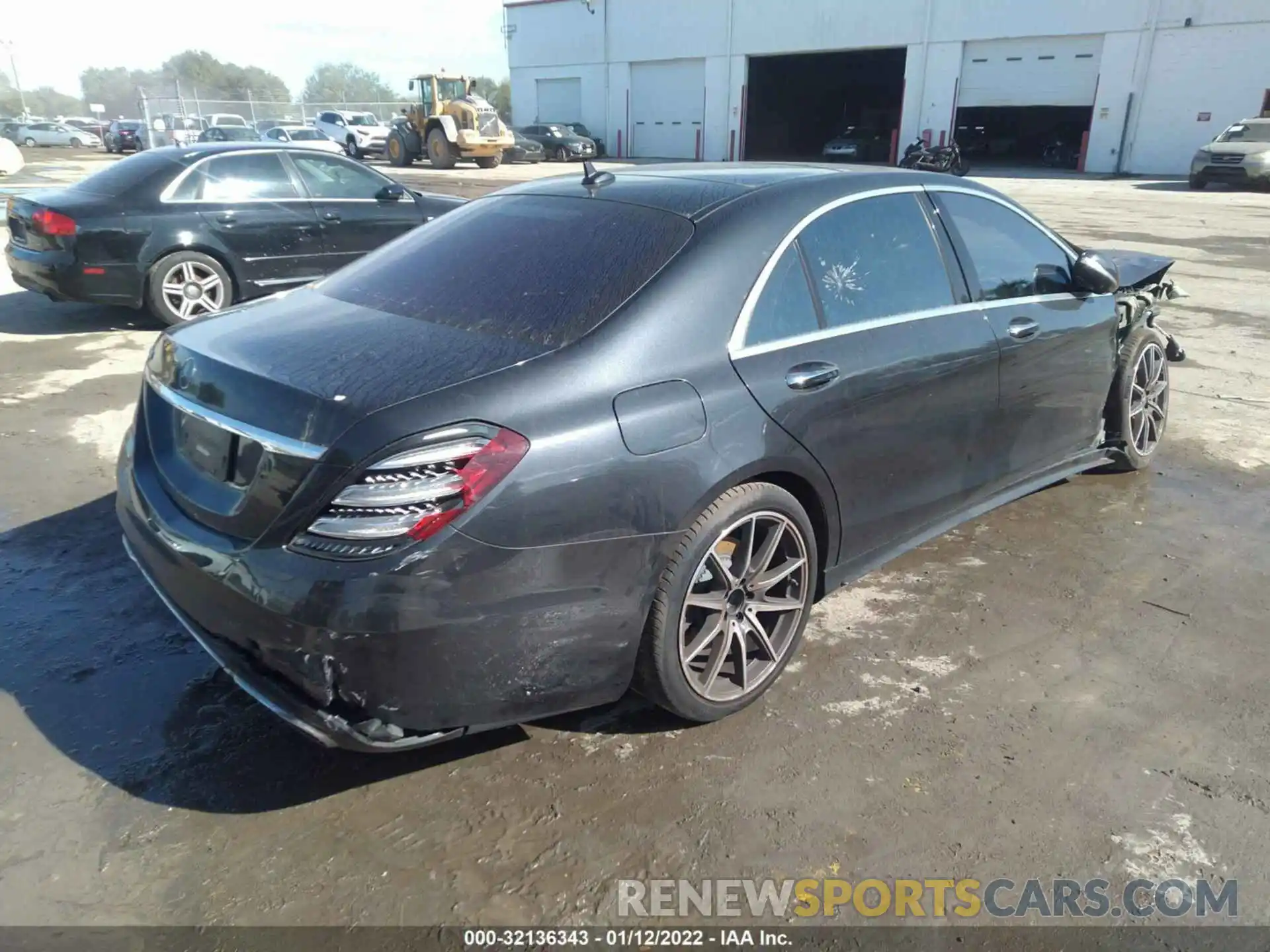 4 Photograph of a damaged car WDDUG8DBXKA437630 MERCEDES-BENZ S-CLASS 2019