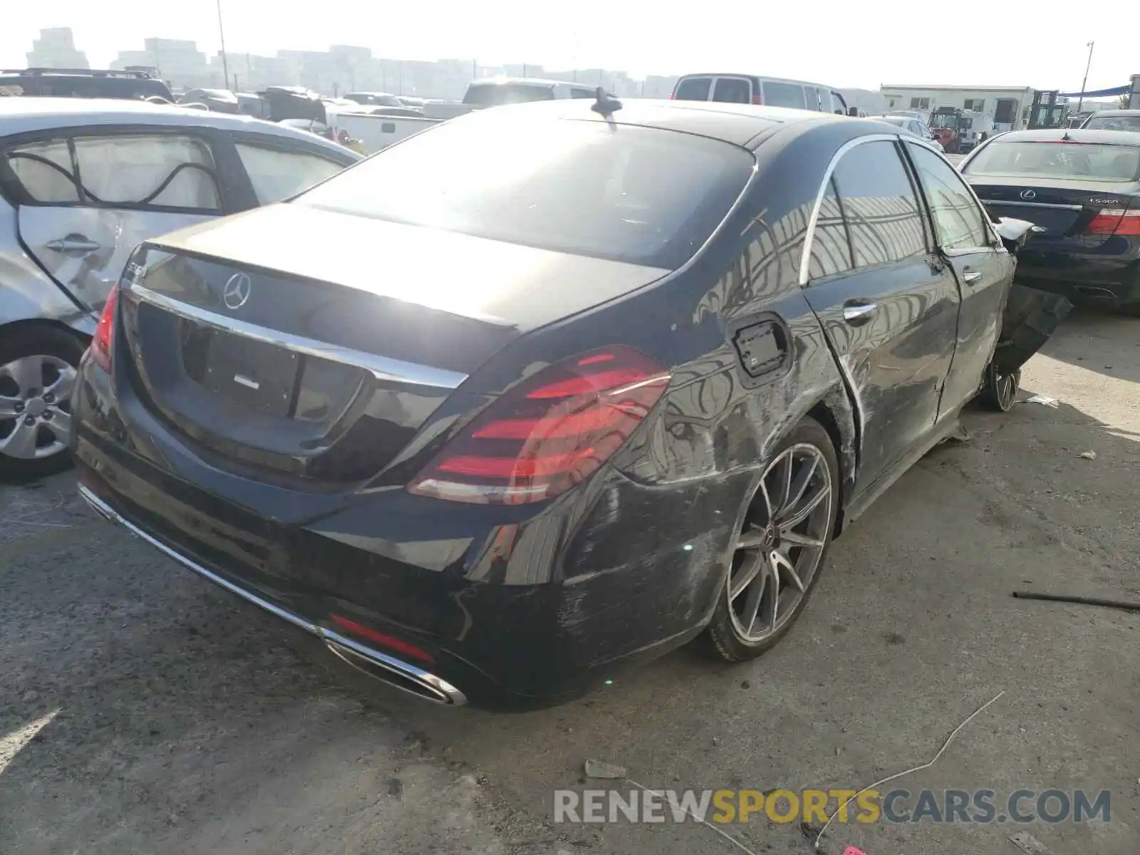 4 Фотография поврежденного автомобиля WDDUG8DBXKA443119 MERCEDES-BENZ S CLASS 2019