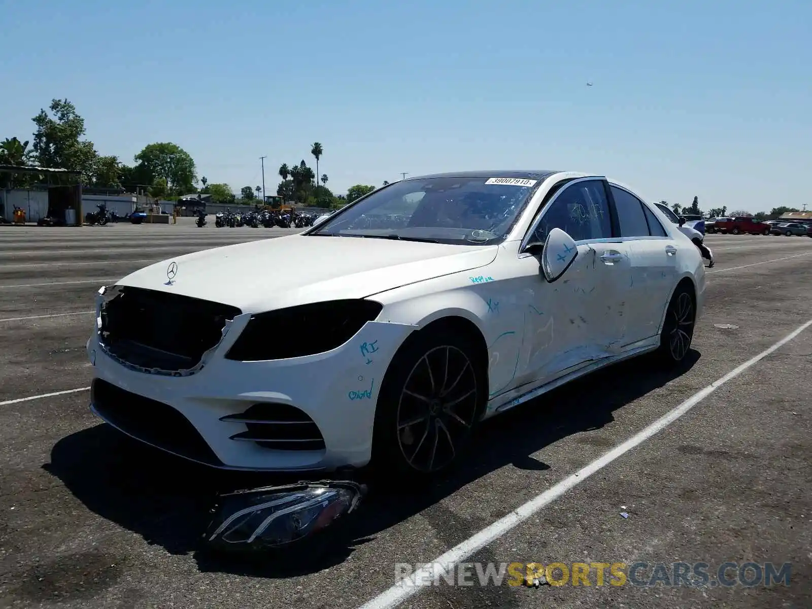 2 Photograph of a damaged car WDDUG8DBXKA467646 MERCEDES-BENZ S CLASS 2019