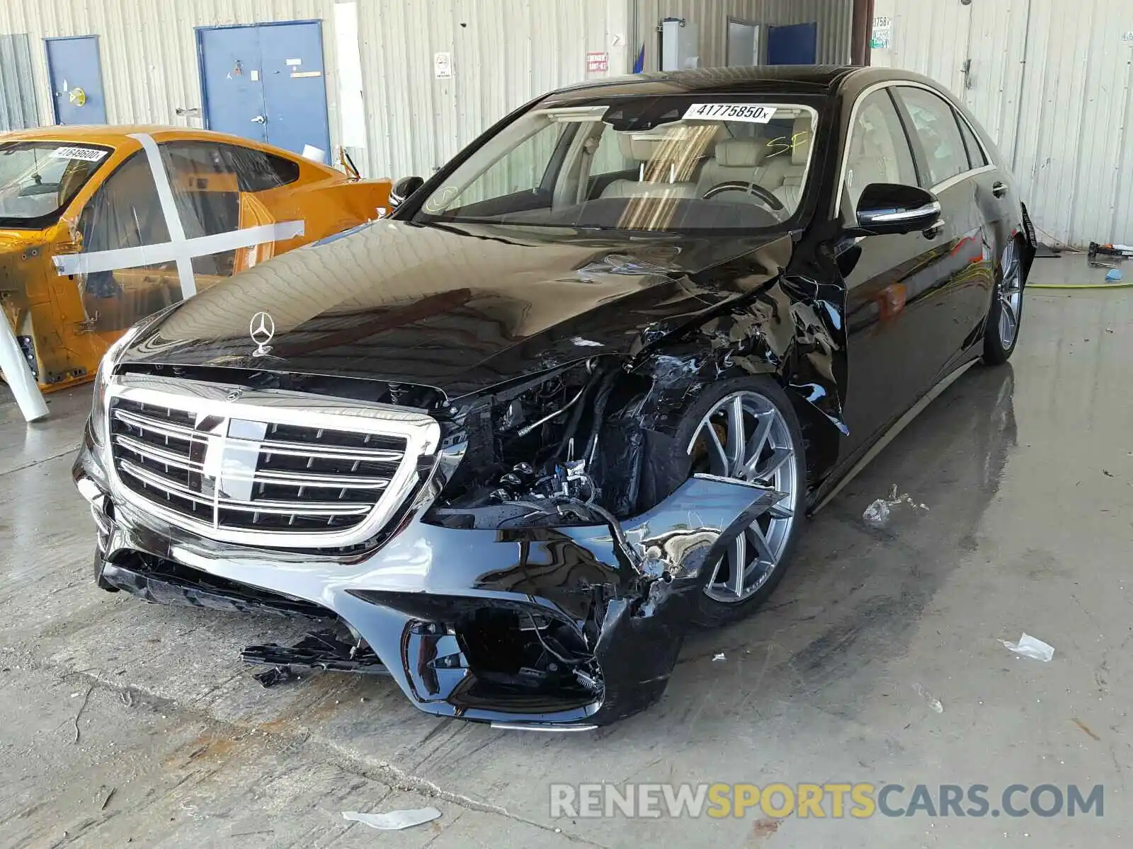 2 Фотография поврежденного автомобиля WDDUG8DBXKA479859 MERCEDES-BENZ S CLASS 2019