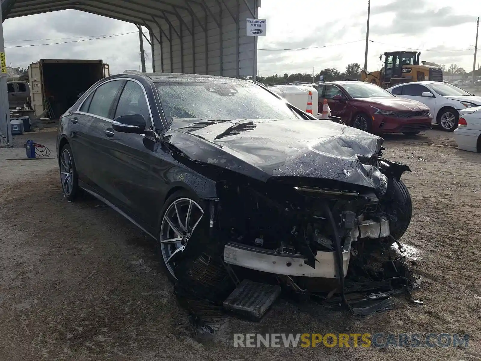 1 Photograph of a damaged car WDDUG8GB2KA442106 MERCEDES-BENZ S CLASS 2019