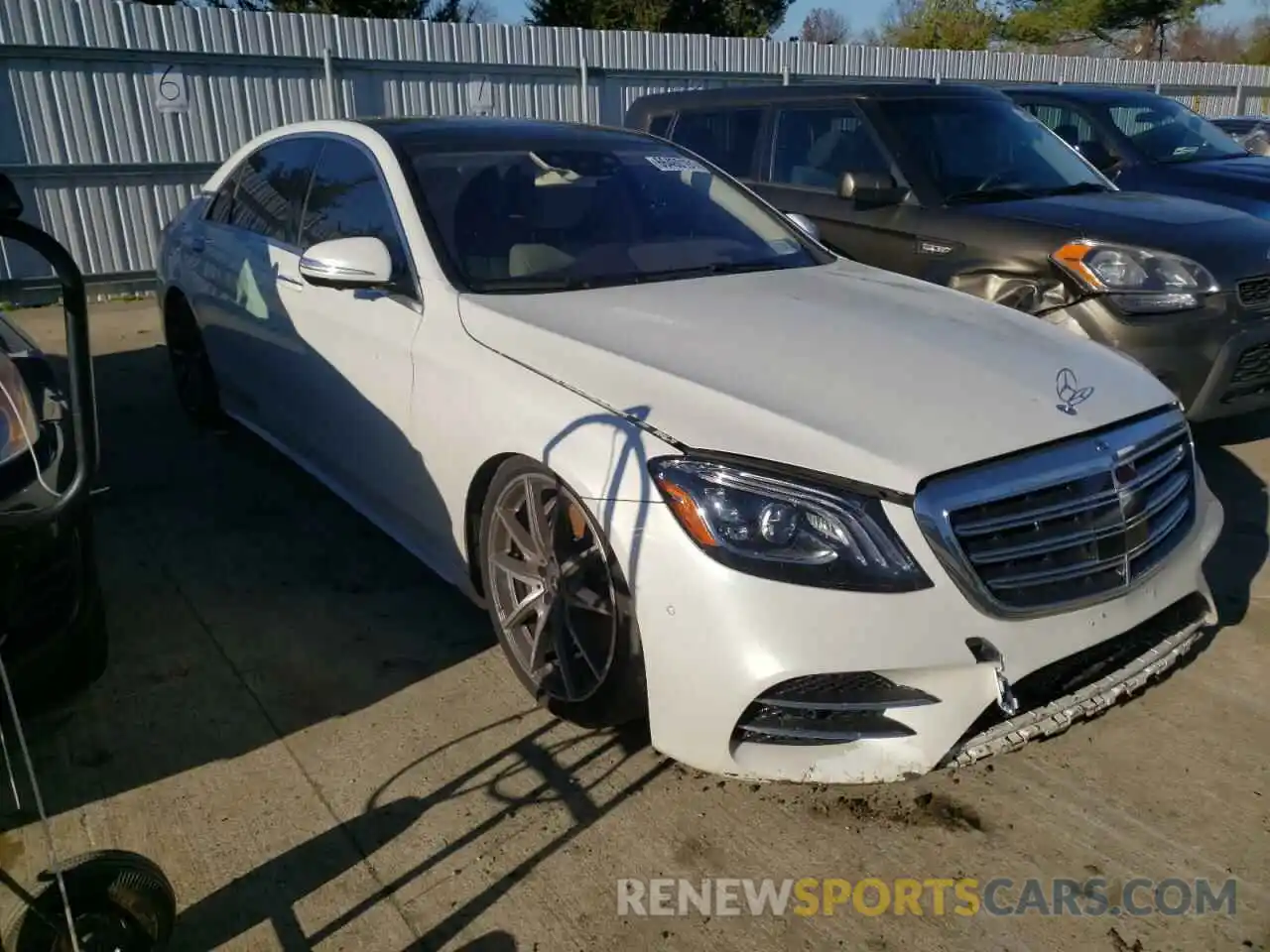 9 Photograph of a damaged car WDDUG8GB2KA466079 MERCEDES-BENZ S-CLASS 2019