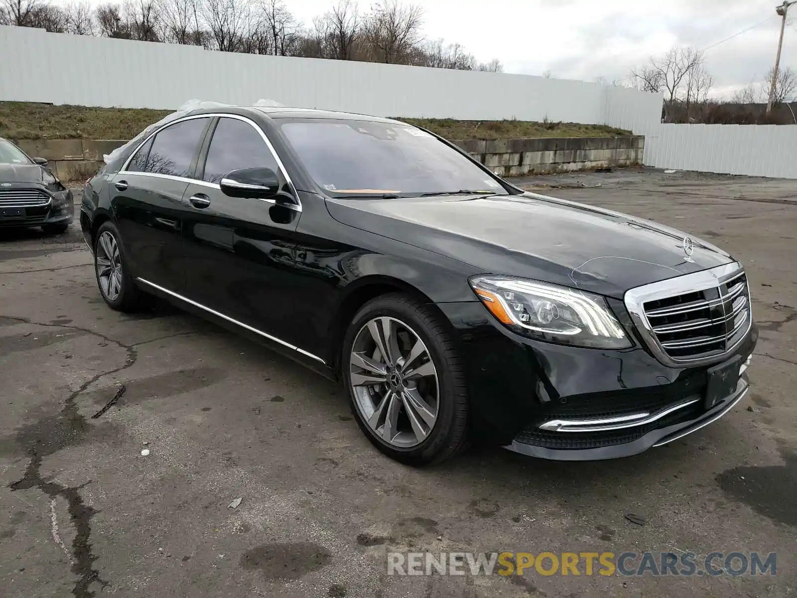 1 Фотография поврежденного автомобиля WDDUG8GB4KA457061 MERCEDES-BENZ S CLASS 2019