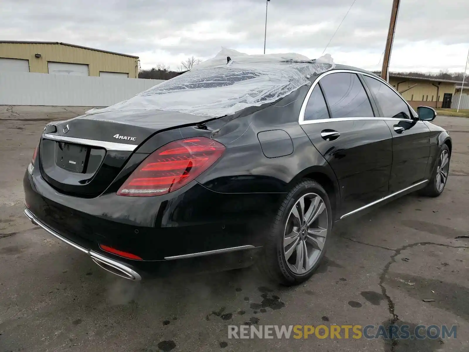 4 Photograph of a damaged car WDDUG8GB4KA457061 MERCEDES-BENZ S CLASS 2019