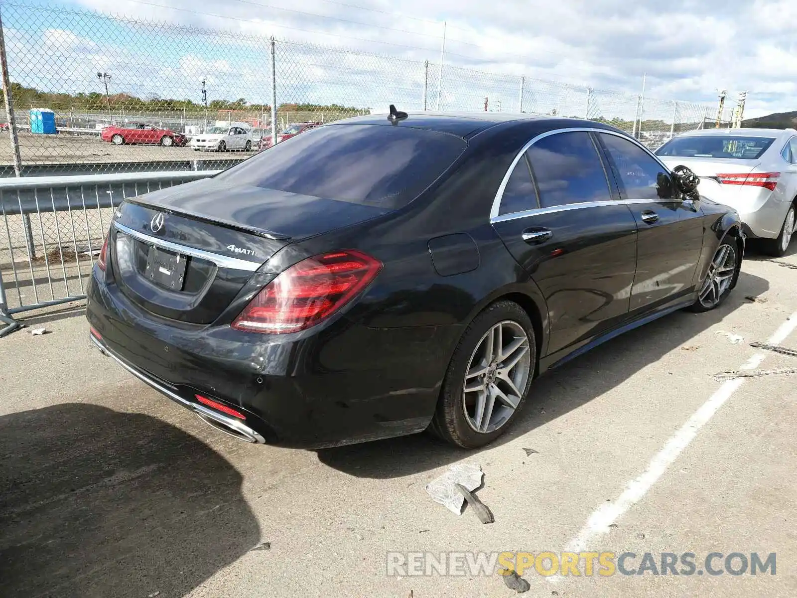 4 Photograph of a damaged car WDDUG8GB5KA443332 MERCEDES-BENZ S CLASS 2019