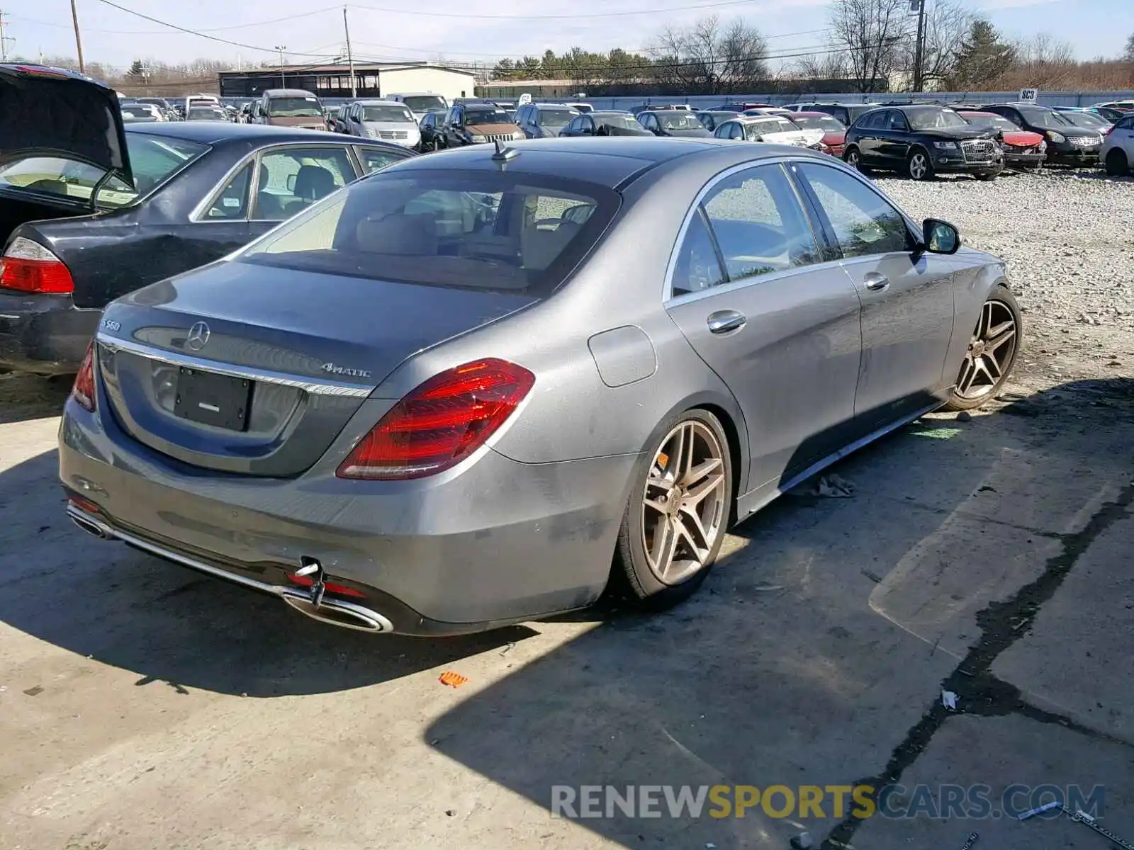 4 Photograph of a damaged car WDDUG8GB5KA446781 MERCEDES-BENZ S CLASS 2019