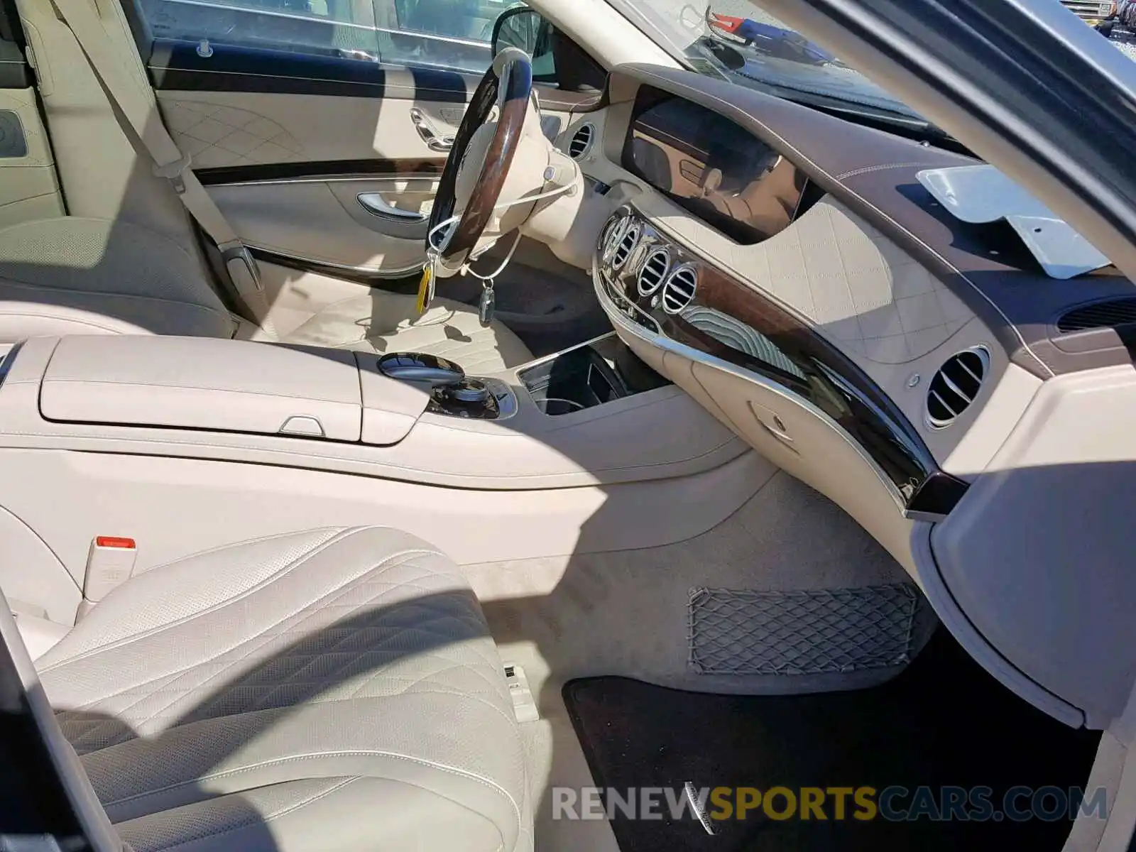 5 Photograph of a damaged car WDDUG8GB5KA446781 MERCEDES-BENZ S CLASS 2019