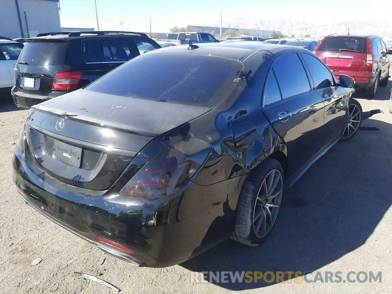 4 Photograph of a damaged car WDDUG8GB5KA459613 MERCEDES-BENZ S-CLASS 2019