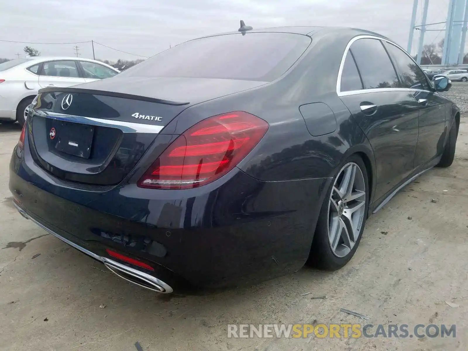 4 Photograph of a damaged car WDDUG8GB7KA437242 MERCEDES-BENZ S CLASS 2019