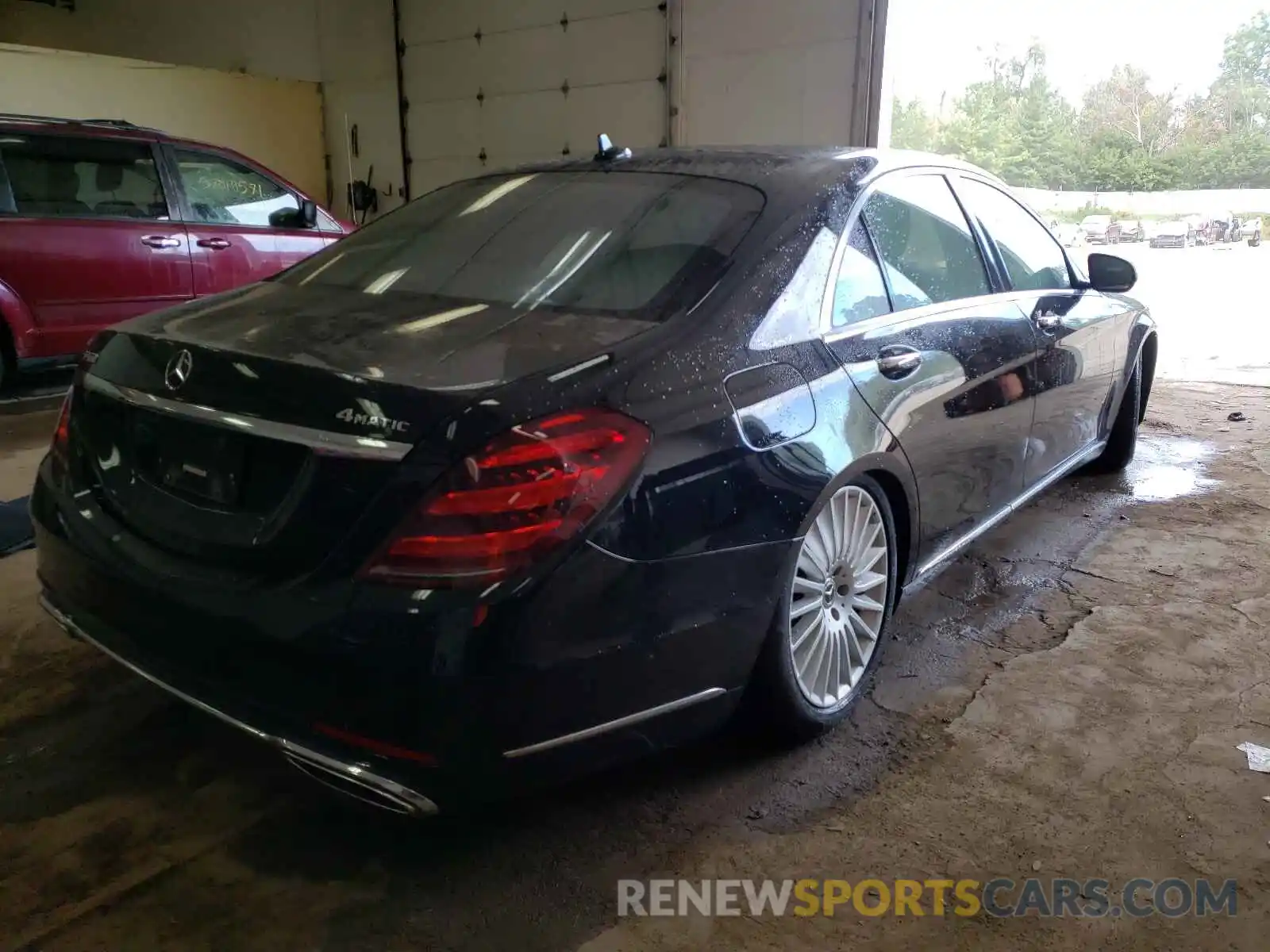 4 Photograph of a damaged car WDDUG8GB9KA434195 MERCEDES-BENZ S-CLASS 2019