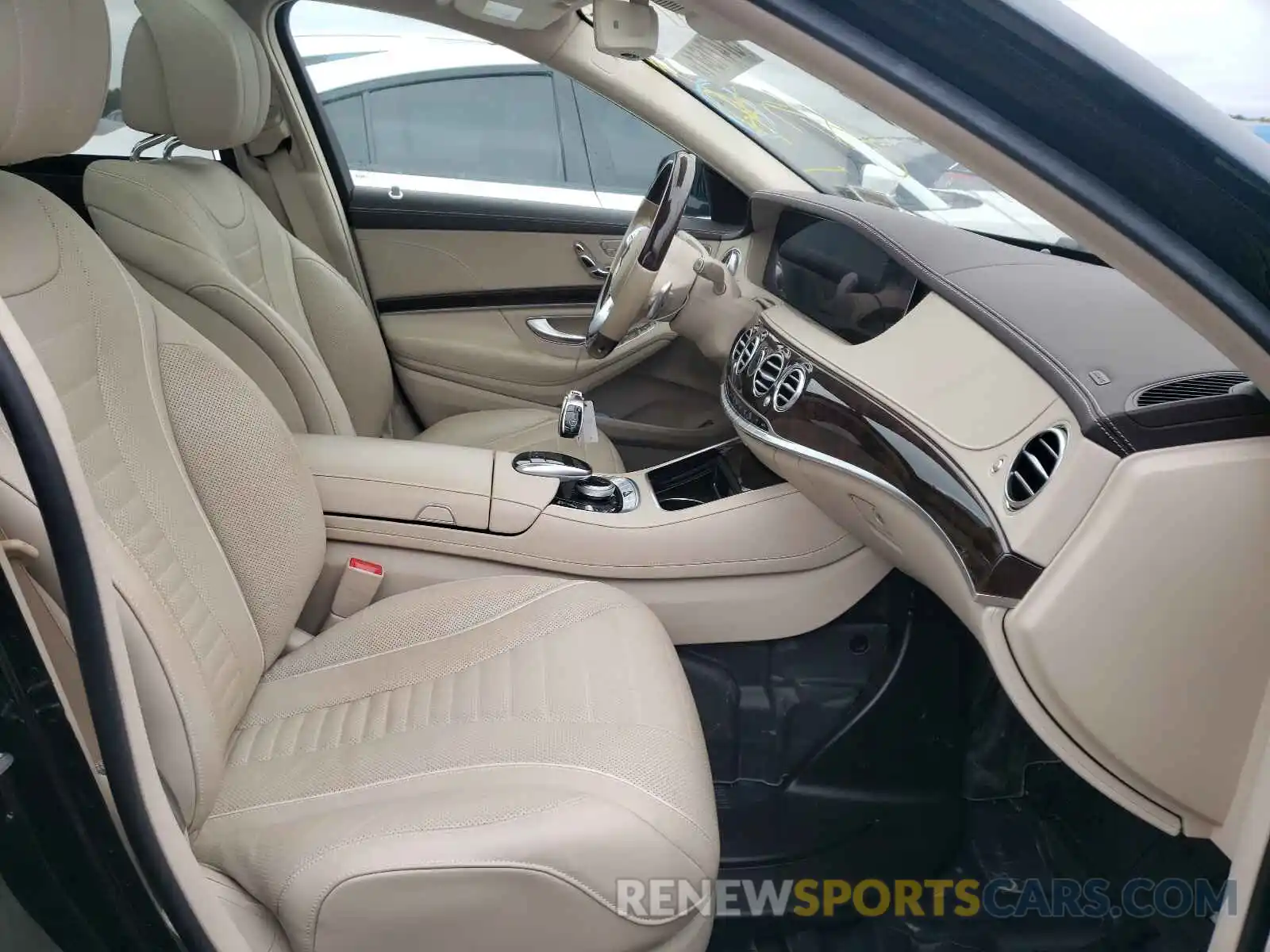 5 Photograph of a damaged car WDDUG8GB9KA450204 MERCEDES-BENZ S-CLASS 2019