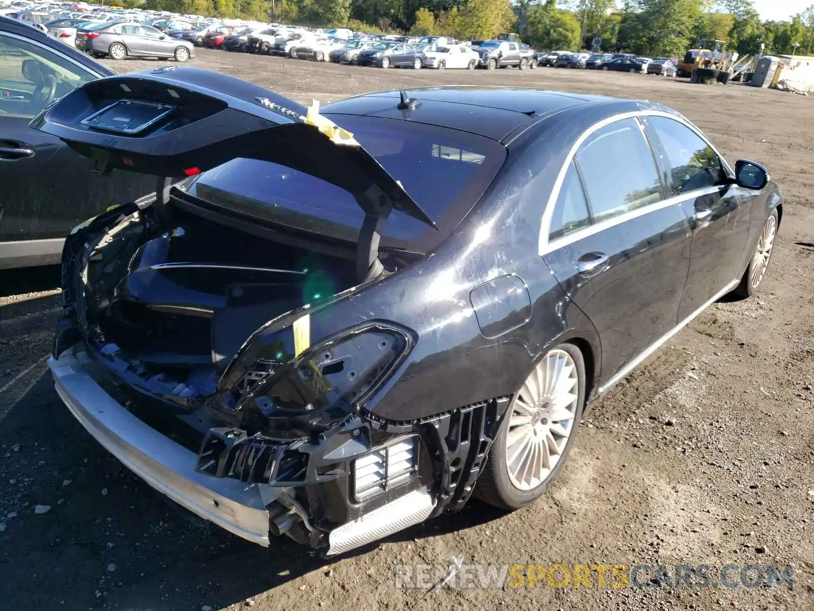 4 Photograph of a damaged car WDDUG8GB9KA450770 MERCEDES-BENZ S-CLASS 2019