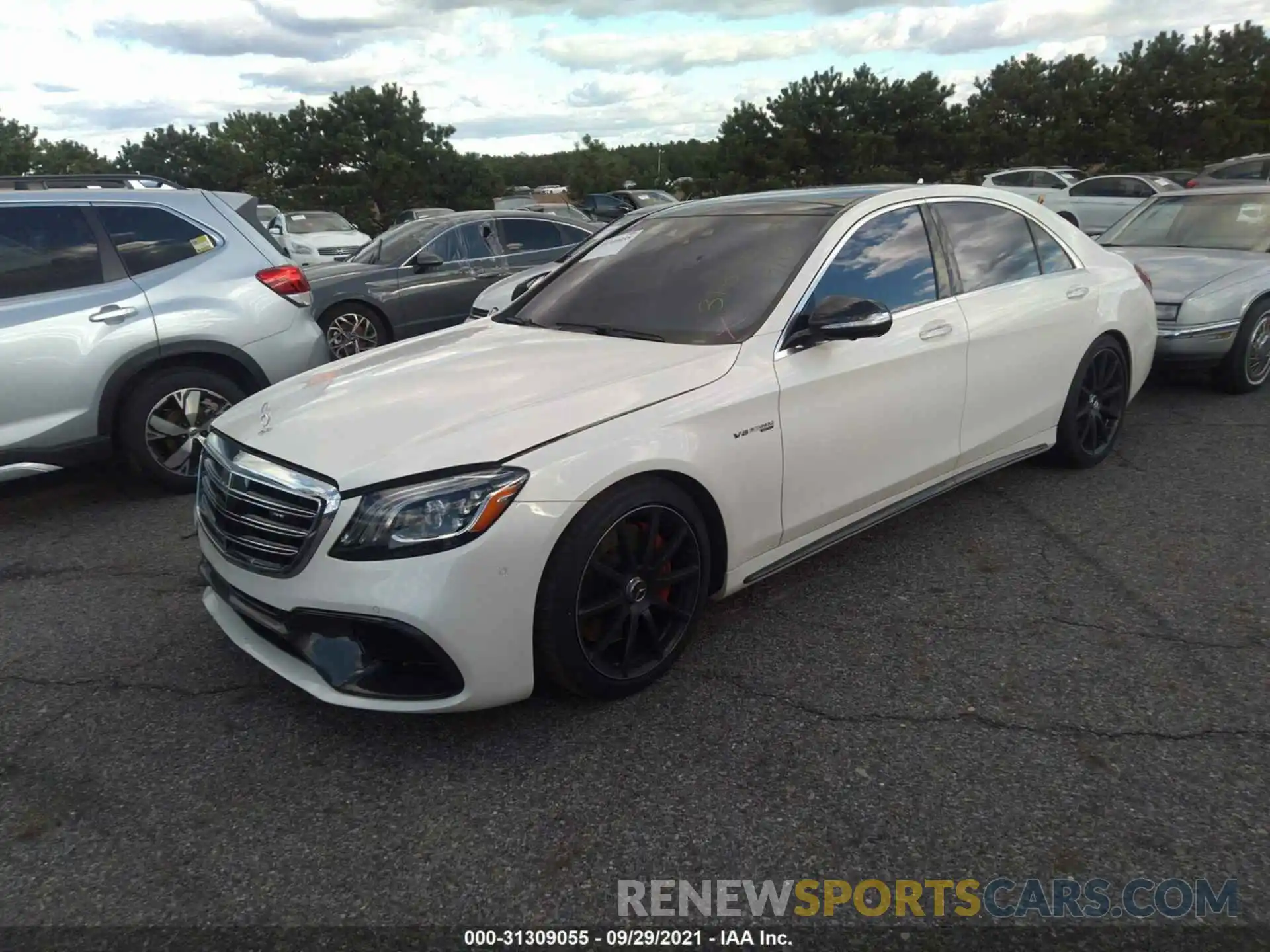 2 Photograph of a damaged car WDDUG8JB0KA475372 MERCEDES-BENZ S-CLASS 2019