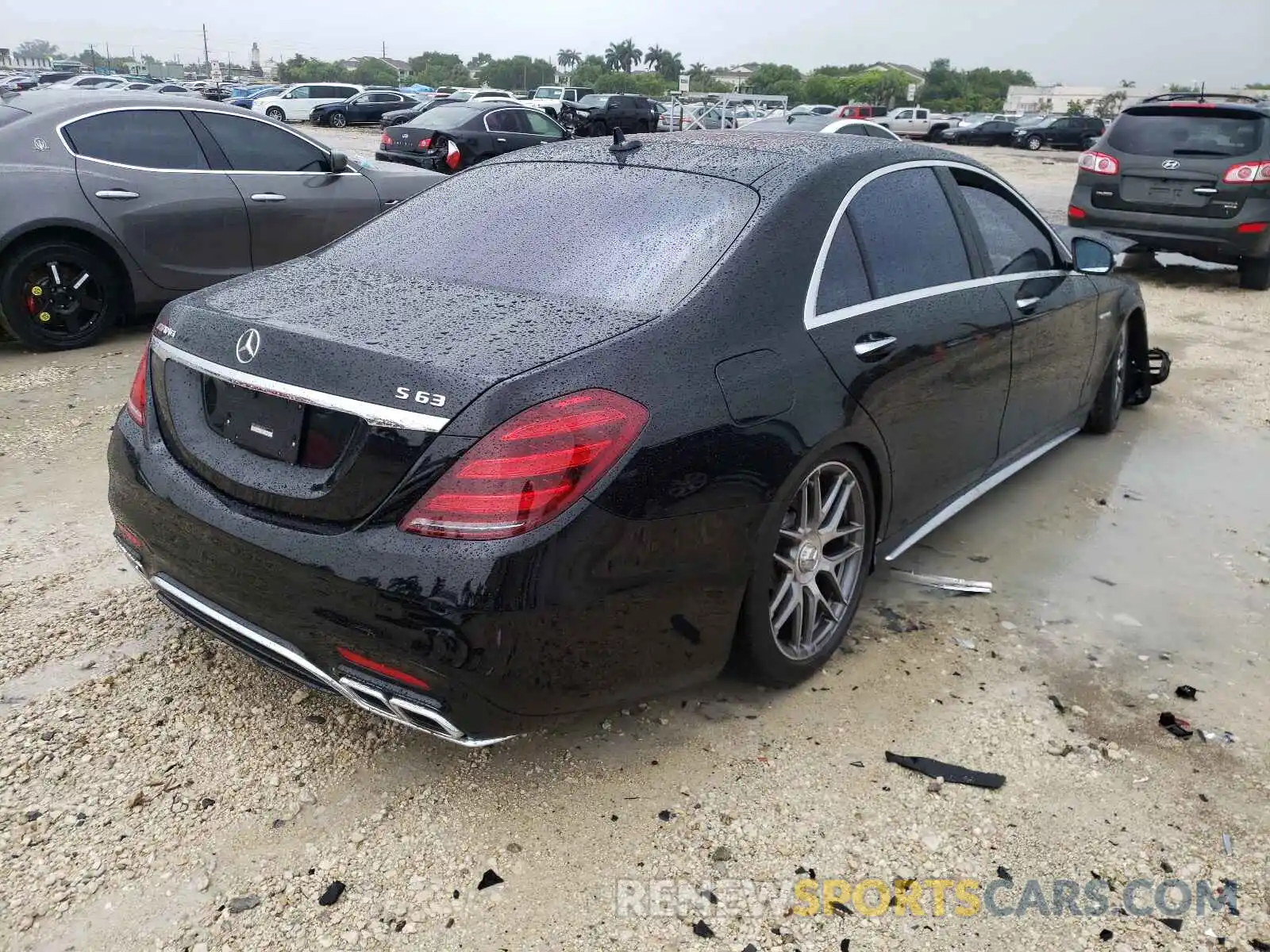 4 Photograph of a damaged car WDDUG8JB2KA444785 MERCEDES-BENZ S-CLASS 2019