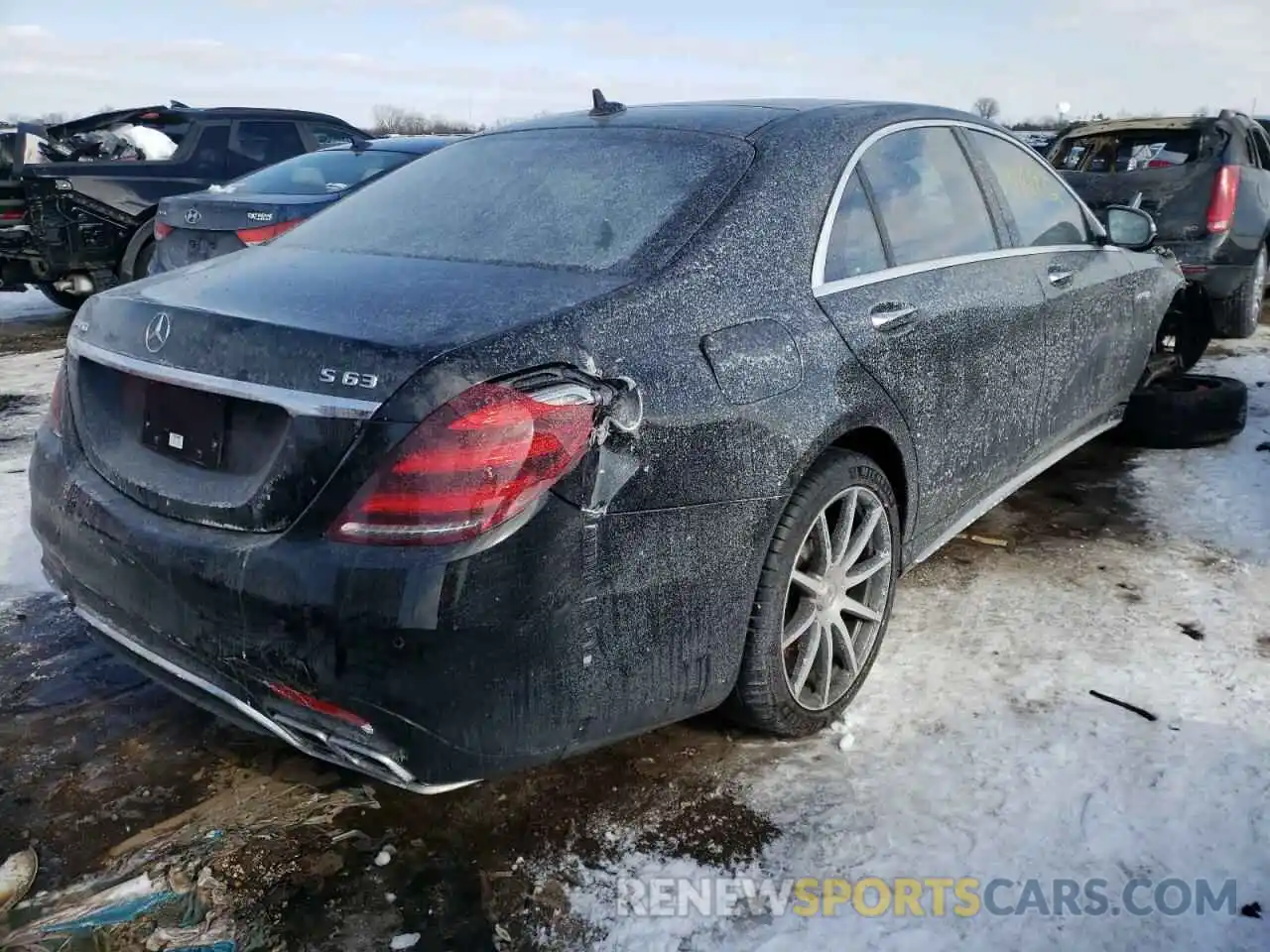 4 Photograph of a damaged car WDDUG8JB3KA440888 MERCEDES-BENZ S-CLASS 2019