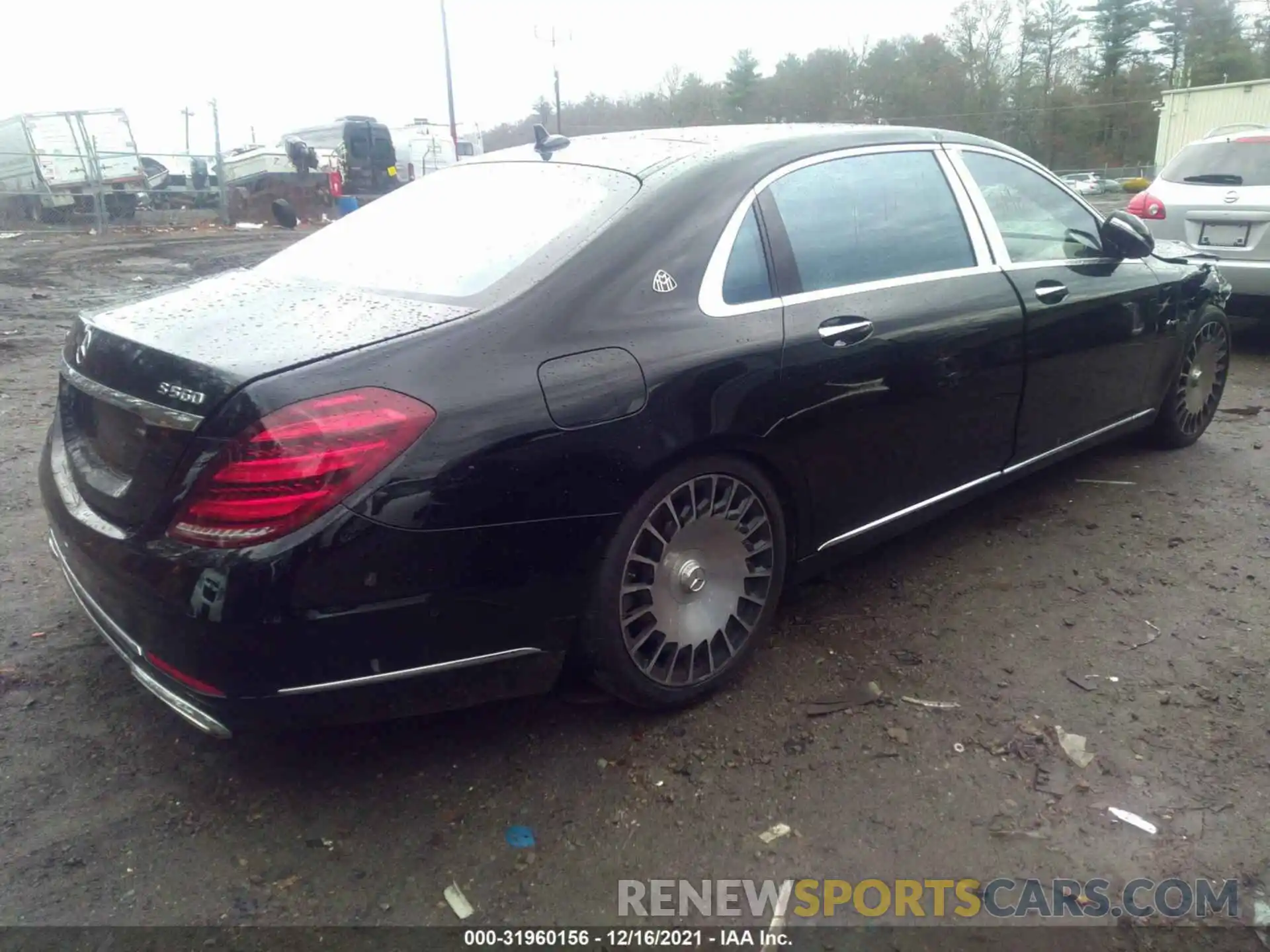 4 Photograph of a damaged car WDDUX8GB9KA428977 MERCEDES-BENZ S-CLASS 2019