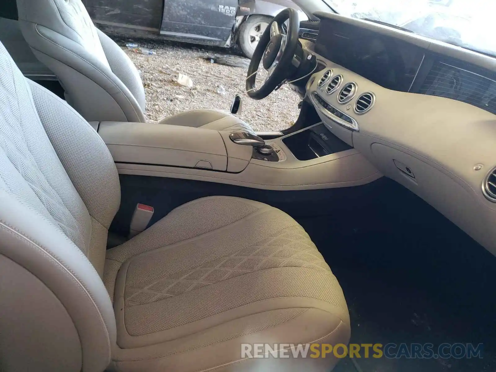 5 Photograph of a damaged car WDDXK8DB1KA039413 MERCEDES-BENZ S CLASS 2019