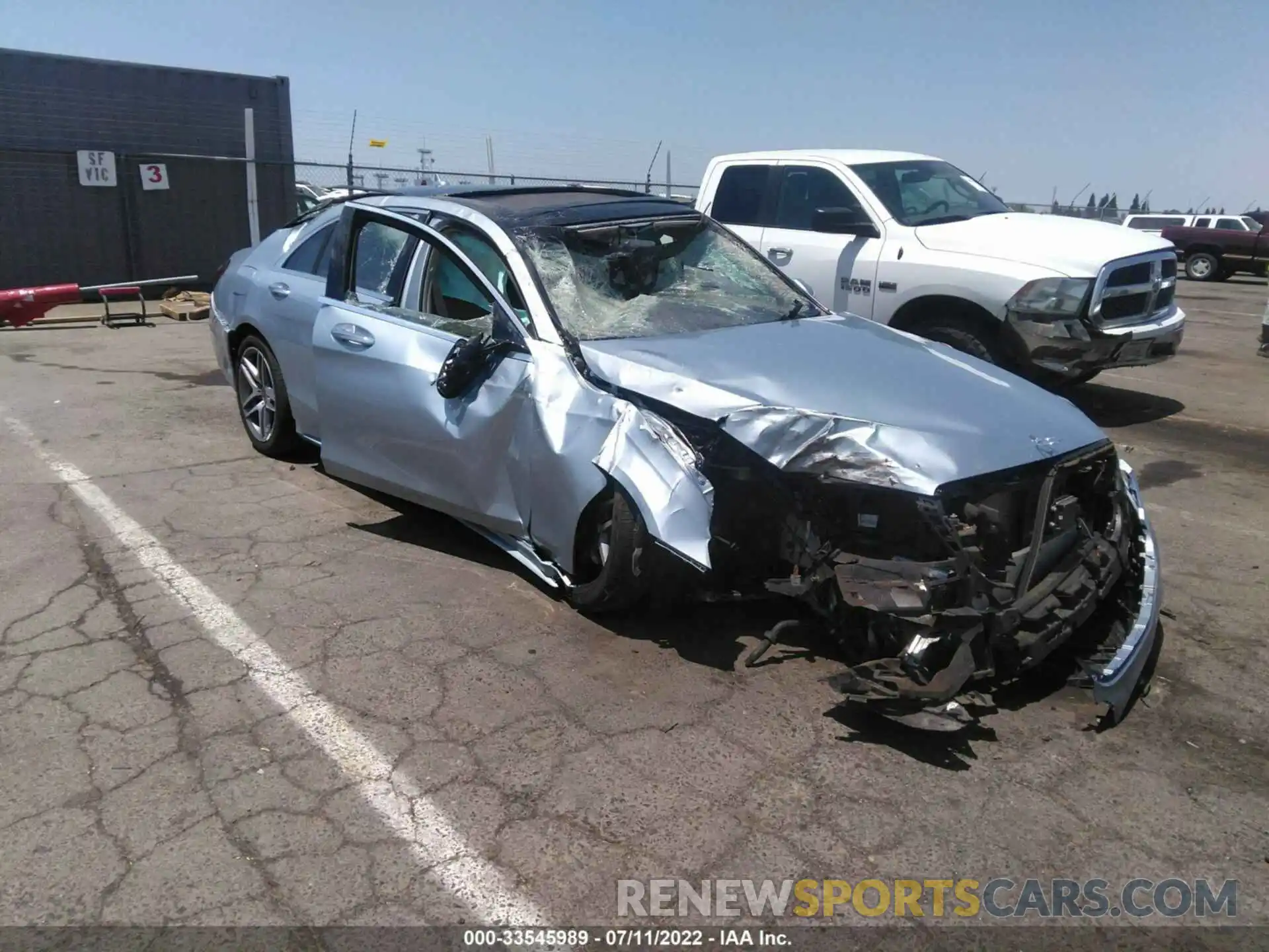 1 Photograph of a damaged car W1KUG6EB3LA527576 MERCEDES-BENZ S-CLASS 2020