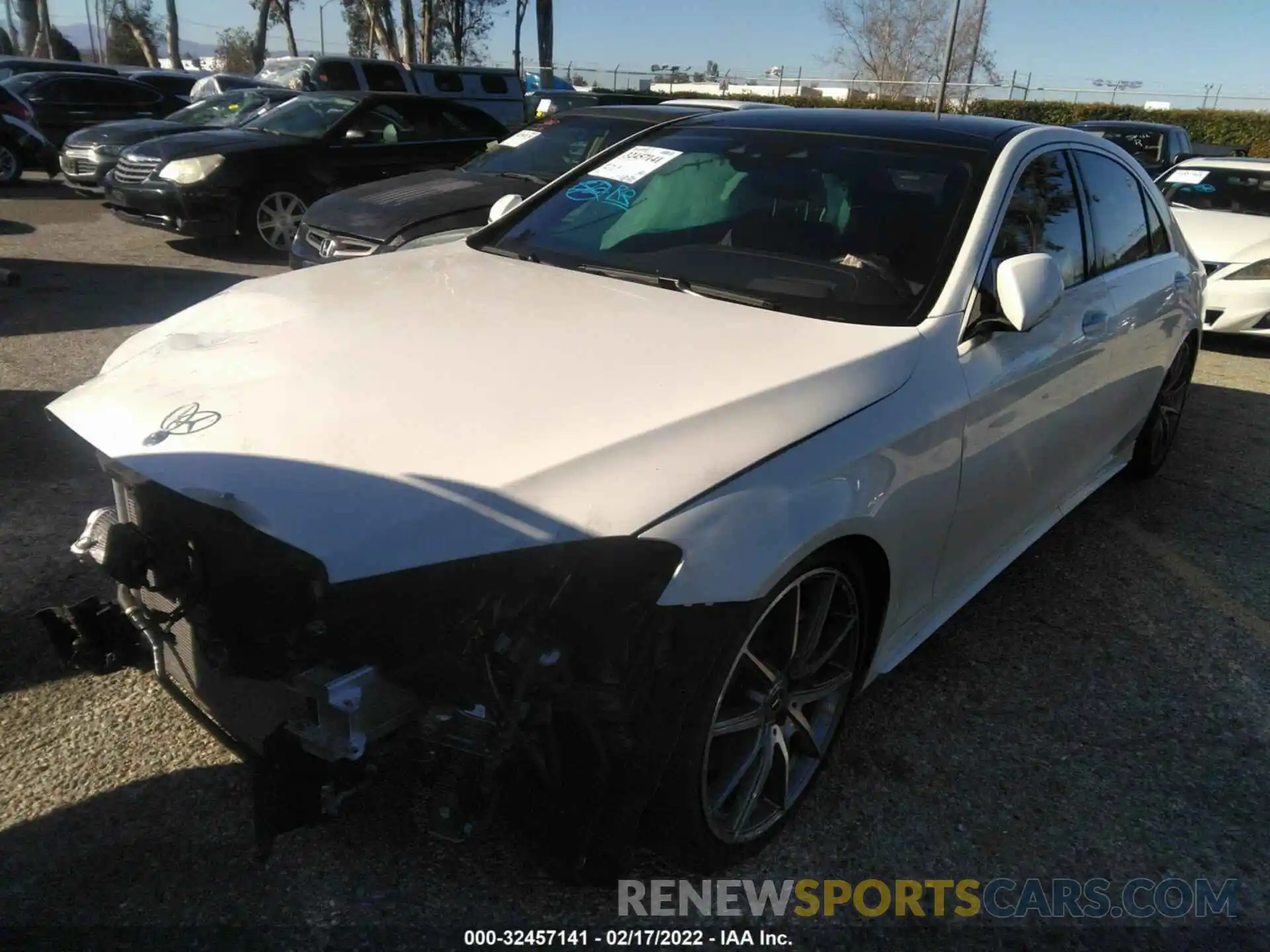 2 Photograph of a damaged car W1KUG8DB1LA552618 MERCEDES-BENZ S-CLASS 2020