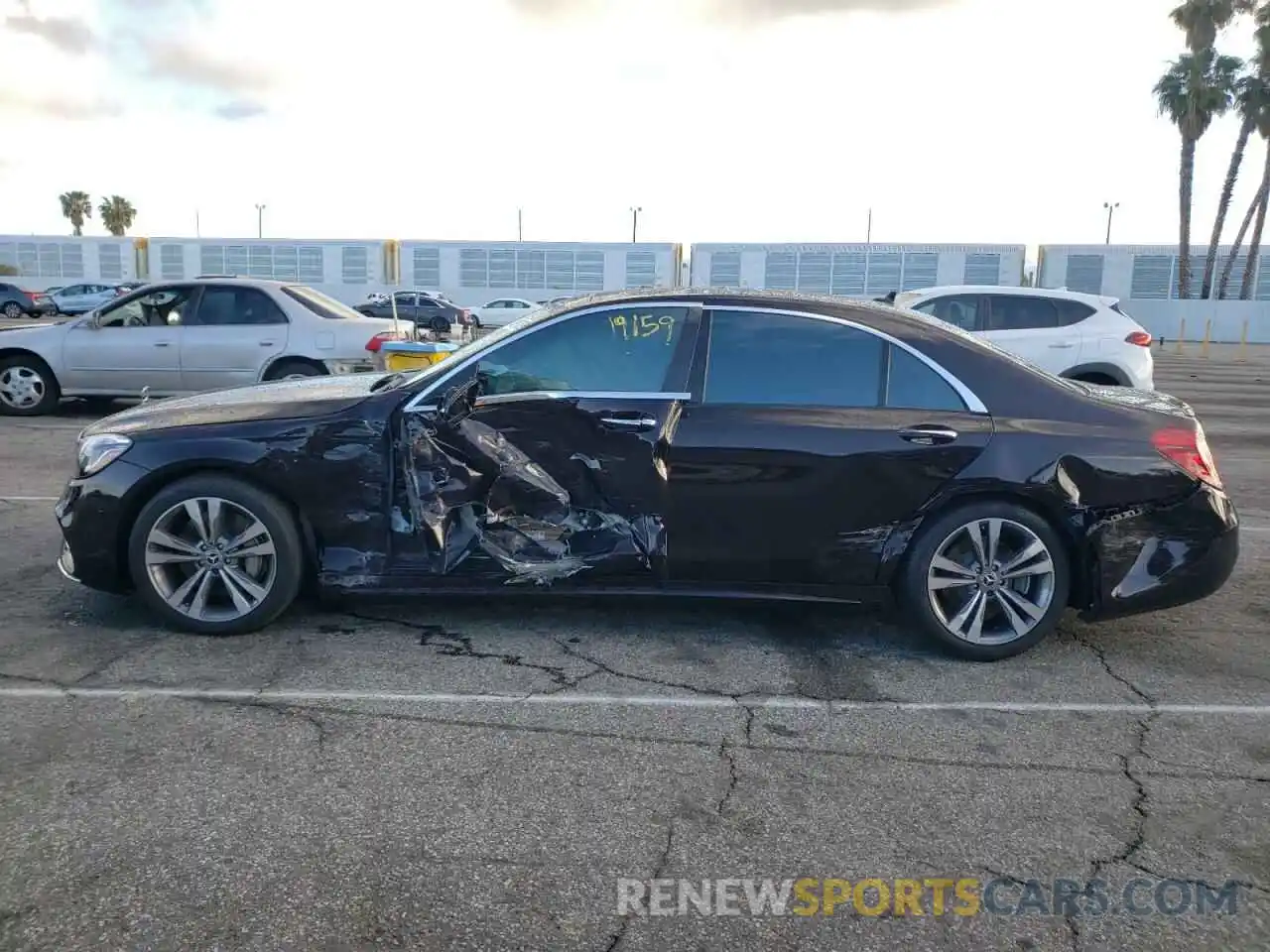 9 Photograph of a damaged car W1KUG8DB2LA529199 MERCEDES-BENZ S-CLASS 2020