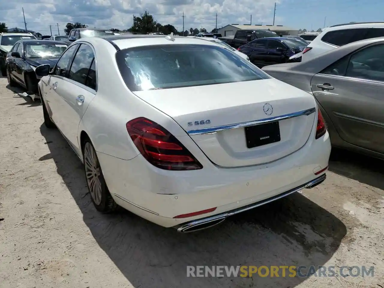 3 Photograph of a damaged car W1KUG8DB2LA556063 MERCEDES-BENZ S-CLASS 2020