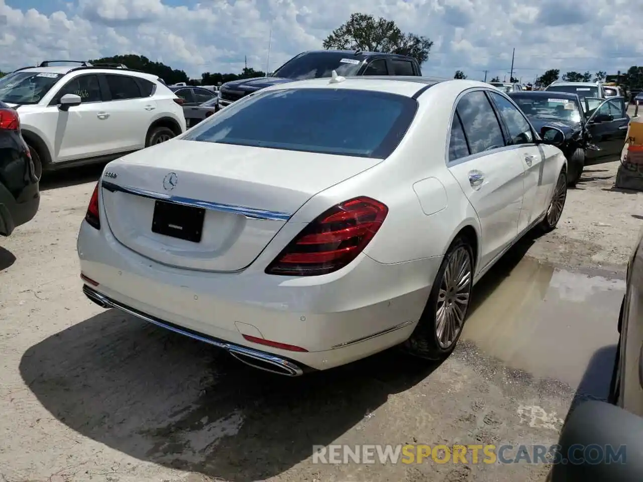 4 Photograph of a damaged car W1KUG8DB2LA556063 MERCEDES-BENZ S-CLASS 2020