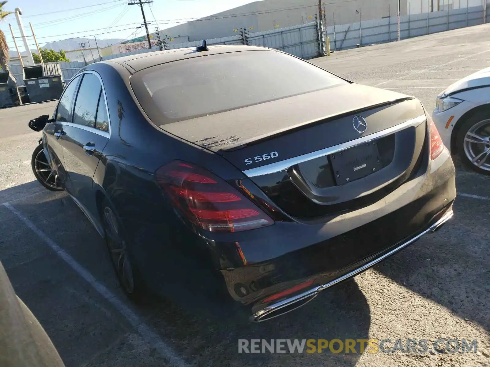 3 Photograph of a damaged car W1KUG8DB2LA567953 MERCEDES-BENZ S CLASS 2020