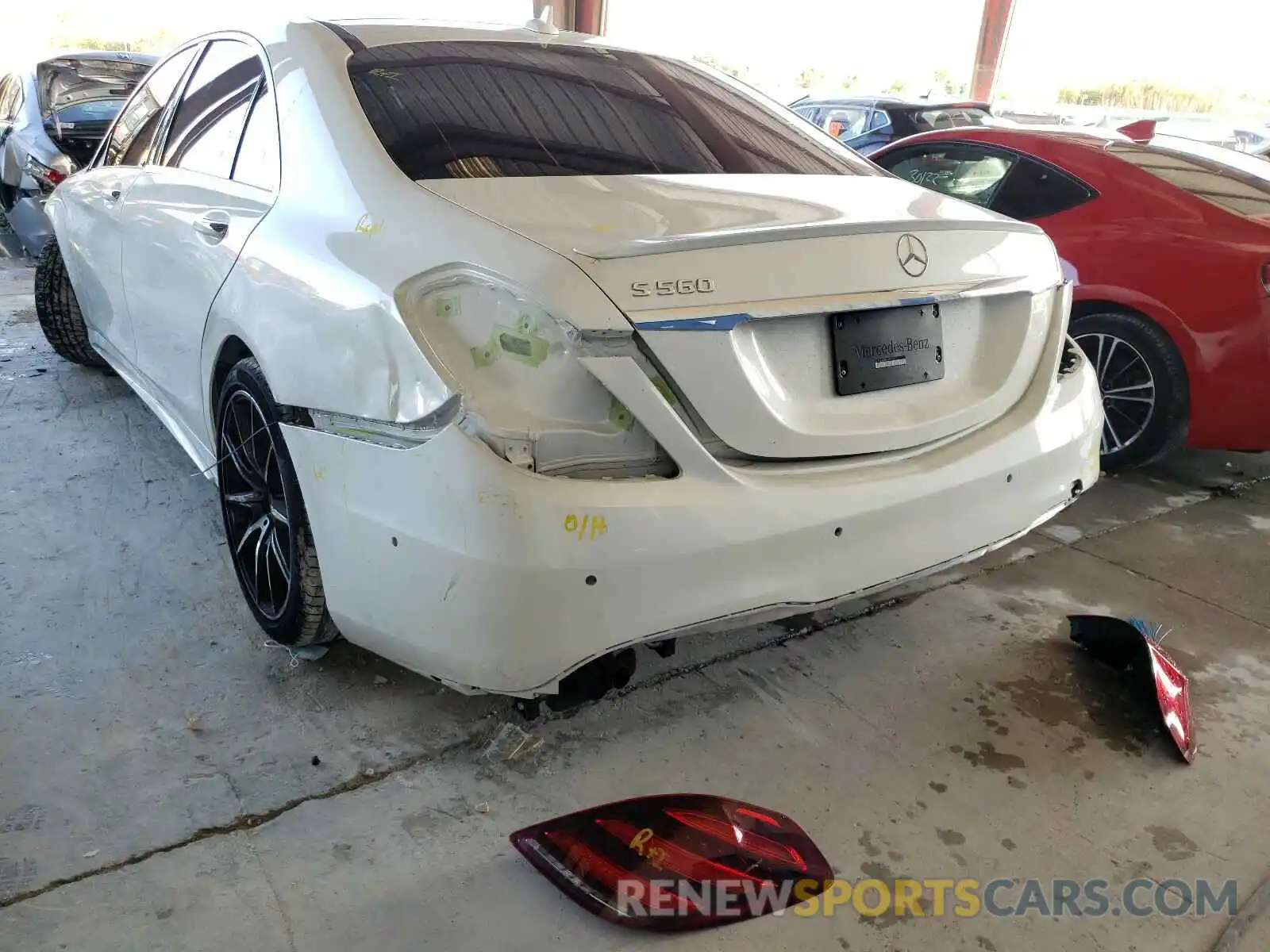 3 Photograph of a damaged car W1KUG8DB3LA551051 MERCEDES-BENZ S-CLASS 2020