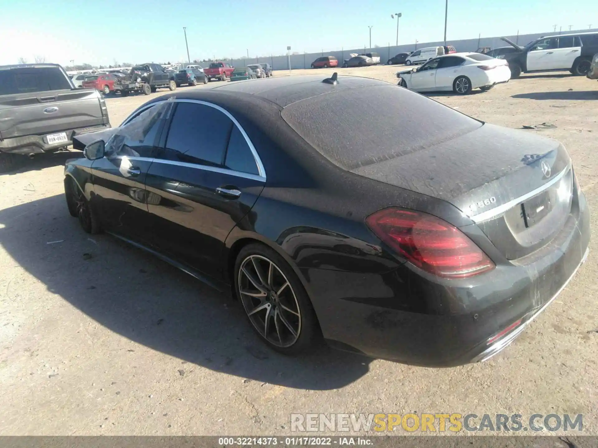 3 Photograph of a damaged car W1KUG8DB5LA553383 MERCEDES-BENZ S-CLASS 2020