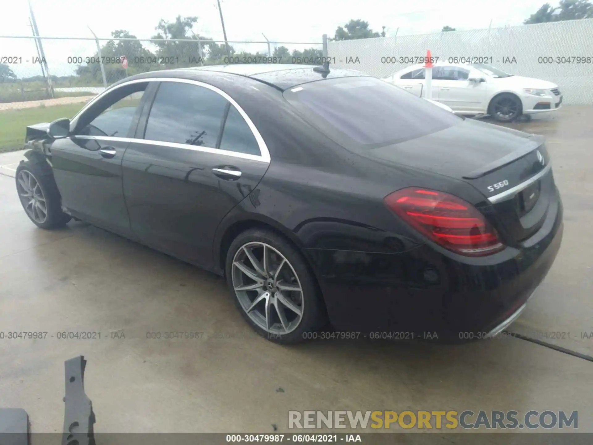 3 Photograph of a damaged car W1KUG8DB6LA566062 MERCEDES-BENZ S-CLASS 2020