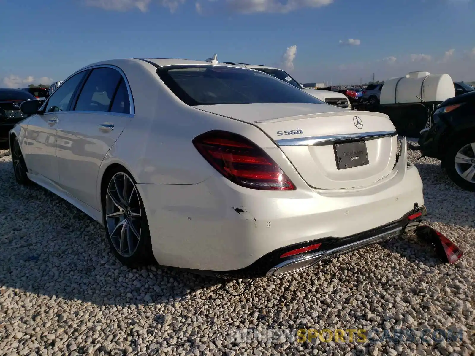 3 Photograph of a damaged car W1KUG8DB6LA570175 MERCEDES-BENZ S-CLASS 2020