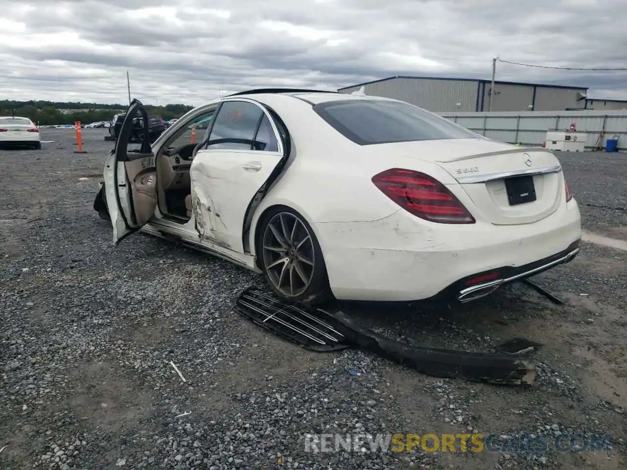 3 Photograph of a damaged car W1KUG8DB8LA558349 MERCEDES-BENZ S-CLASS 2020