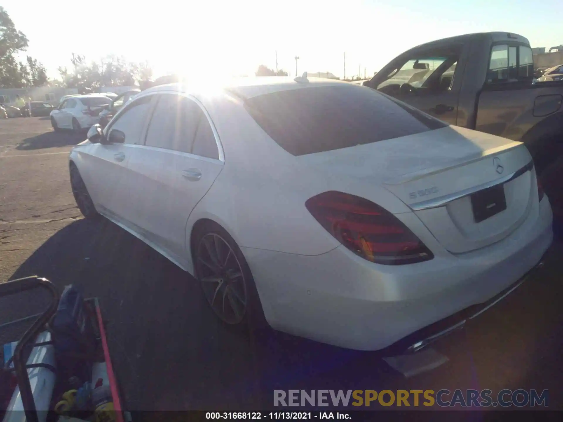 3 Photograph of a damaged car W1KUG8DBXLA567103 MERCEDES-BENZ S-CLASS 2020