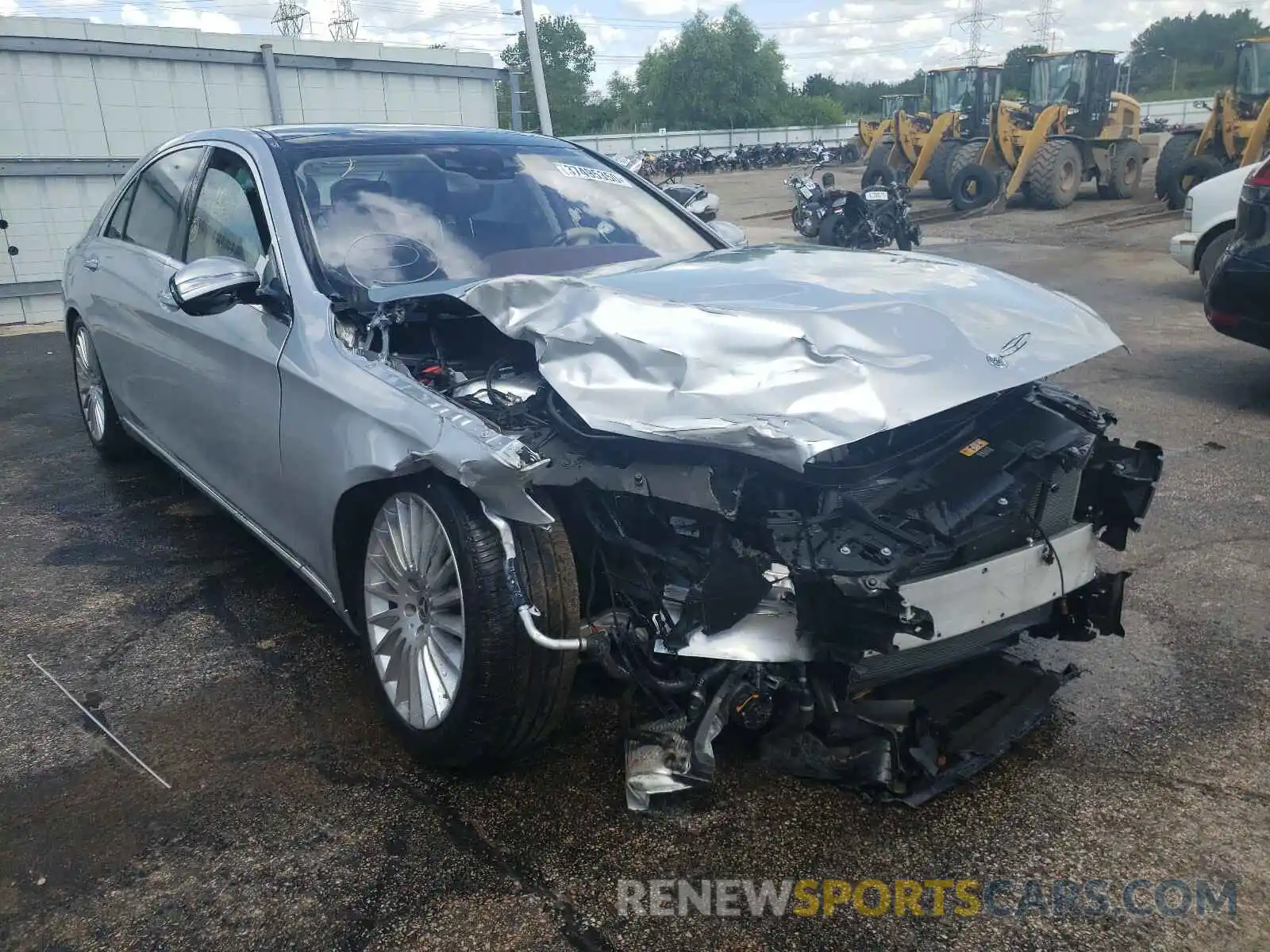 1 Photograph of a damaged car W1KUG8GB2LA559248 MERCEDES-BENZ S CLASS 2020