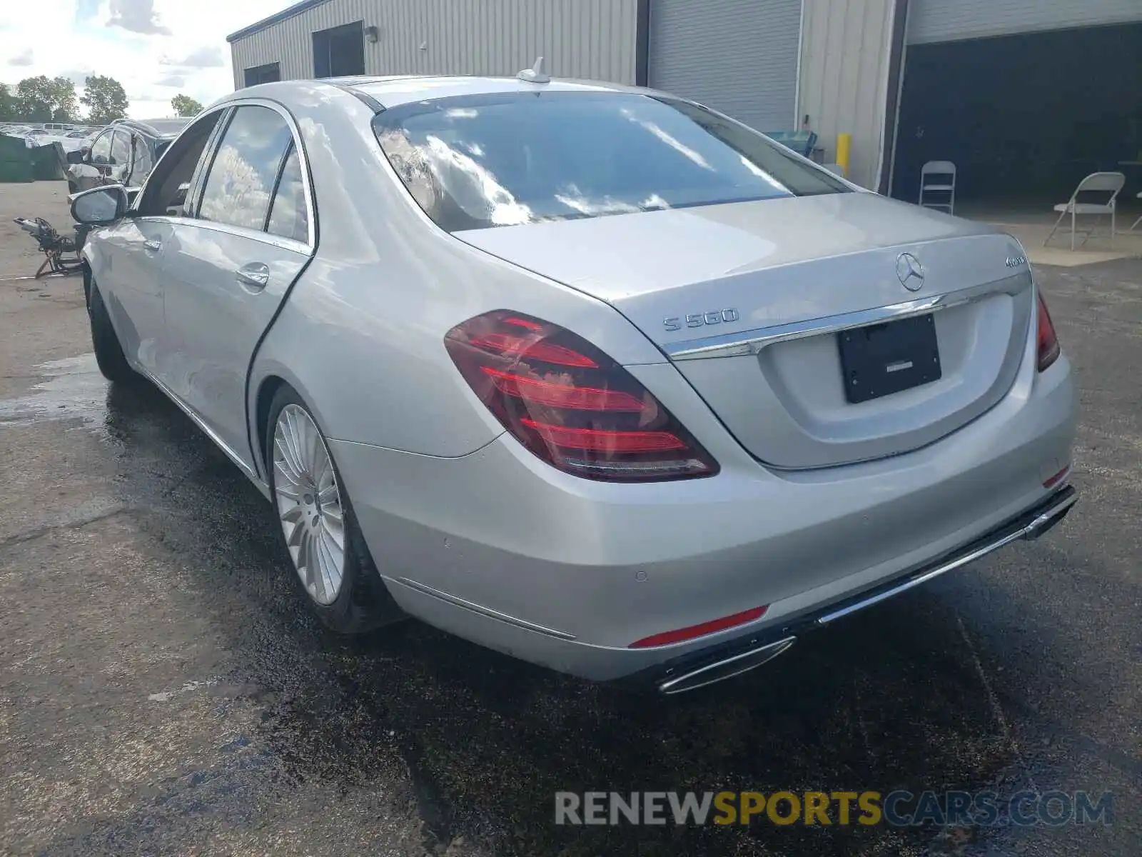 3 Photograph of a damaged car W1KUG8GB2LA559248 MERCEDES-BENZ S CLASS 2020