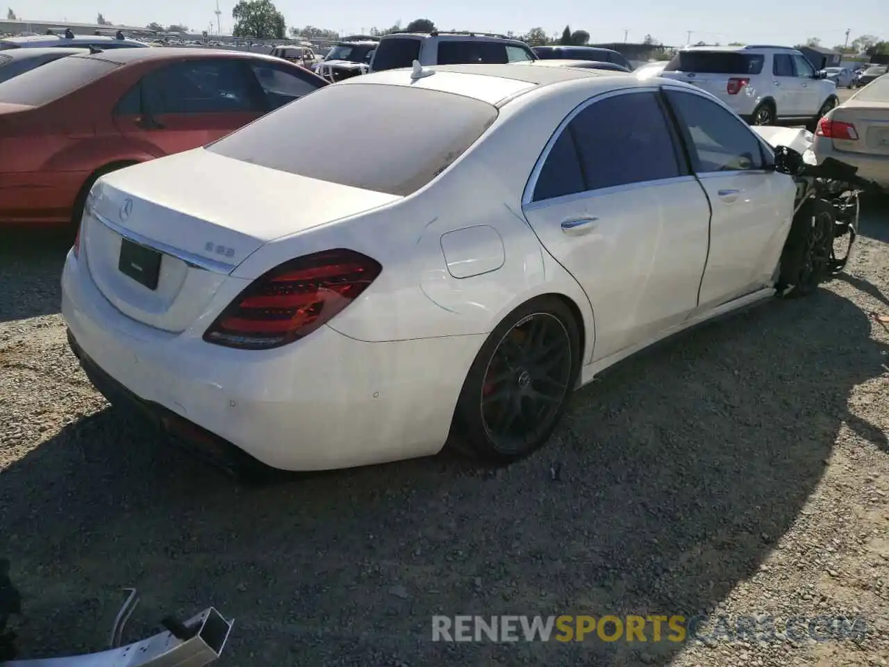 4 Photograph of a damaged car W1KUG8JB8LA552636 MERCEDES-BENZ S-CLASS 2020