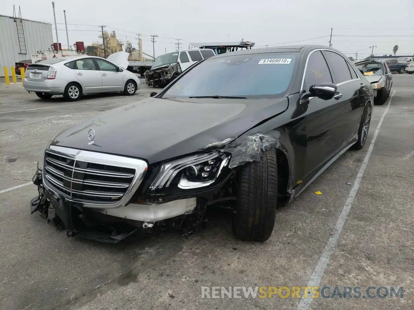 2 Photograph of a damaged car WDDUG6GB3LA517692 MERCEDES-BENZ S CLASS 2020