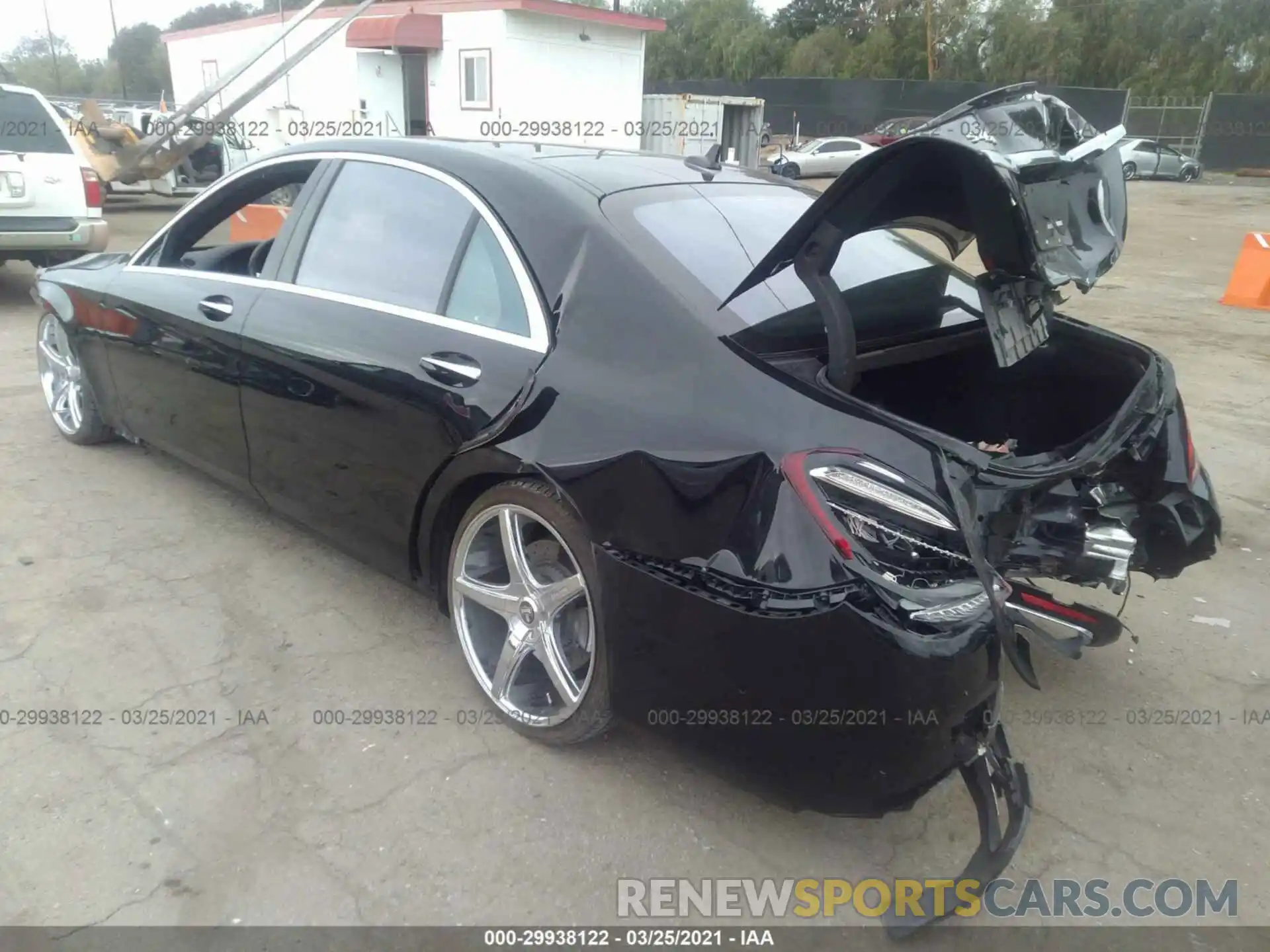 3 Photograph of a damaged car WDDUG6GB4LA506572 MERCEDES-BENZ S-CLASS 2020