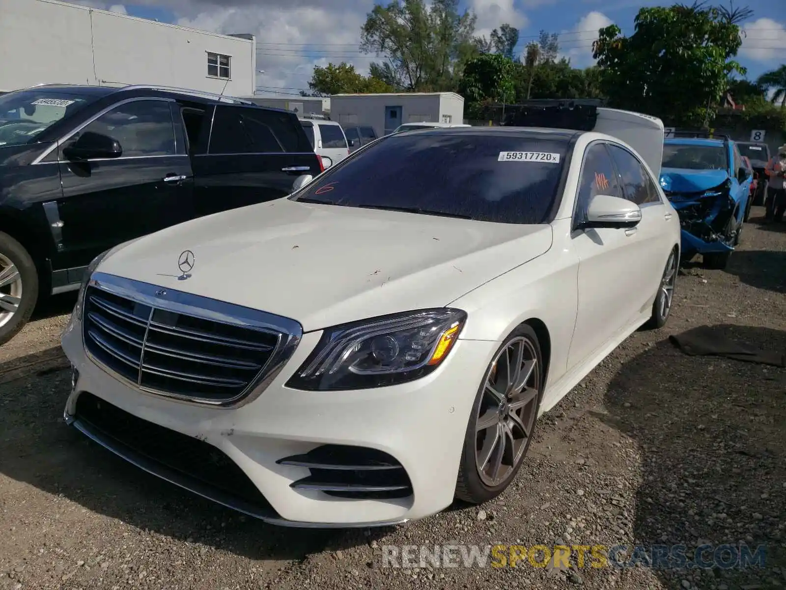 2 Photograph of a damaged car WDDUG6GB5LA505768 MERCEDES-BENZ S CLASS 2020