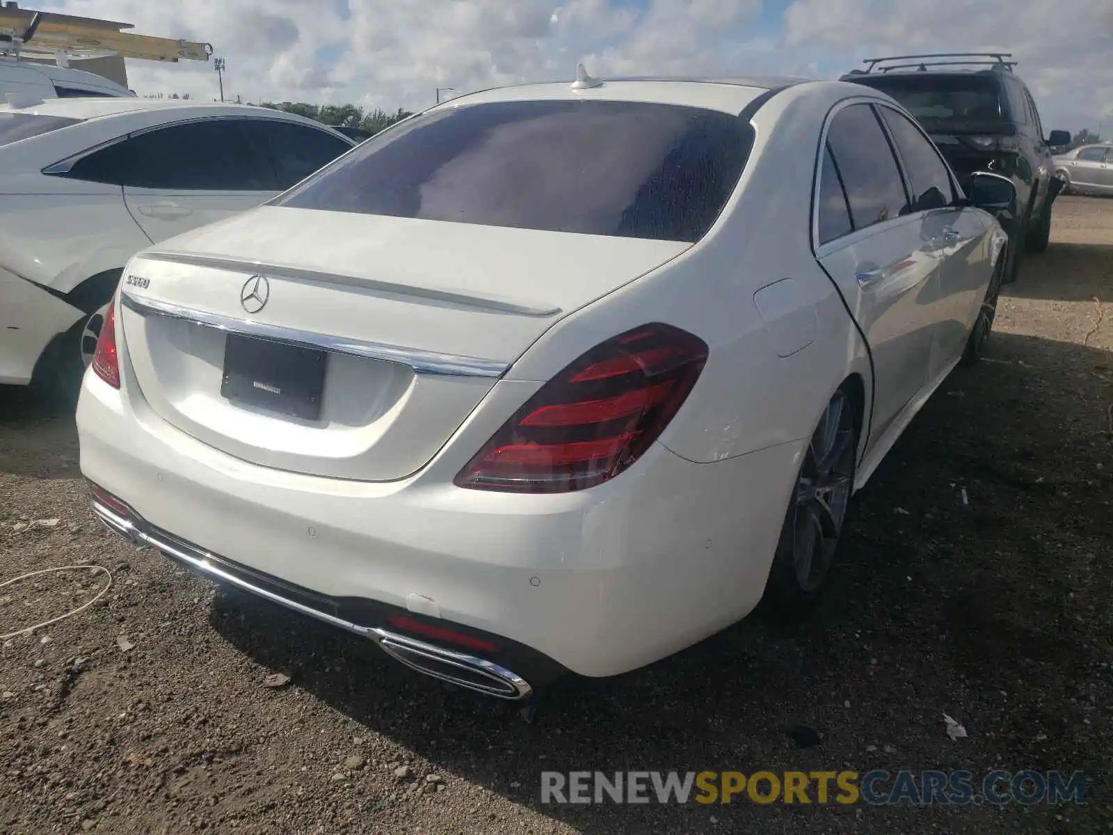 4 Photograph of a damaged car WDDUG6GB5LA505768 MERCEDES-BENZ S CLASS 2020