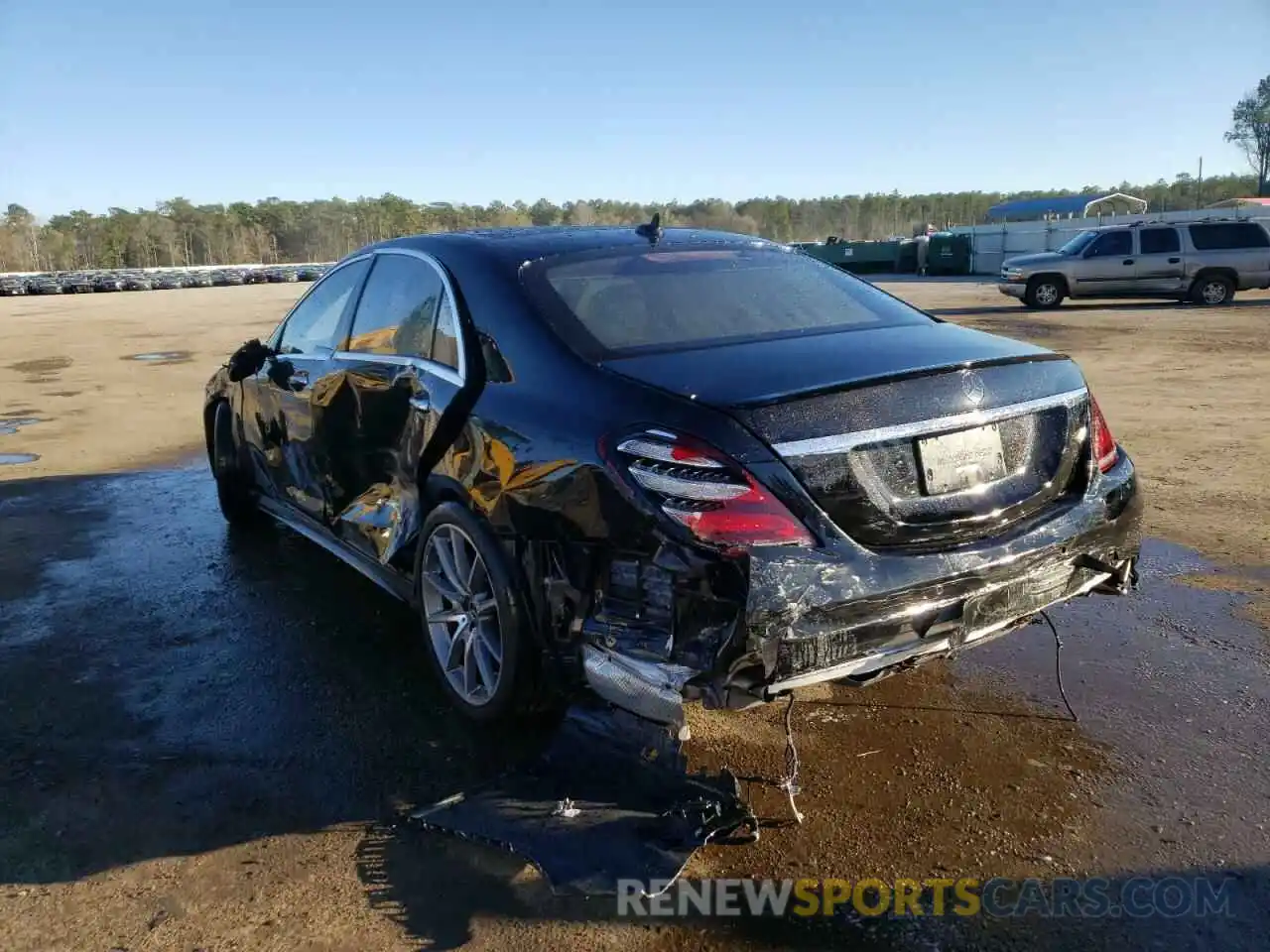 3 Photograph of a damaged car WDDUG6GB9LA498209 MERCEDES-BENZ S-CLASS 2020