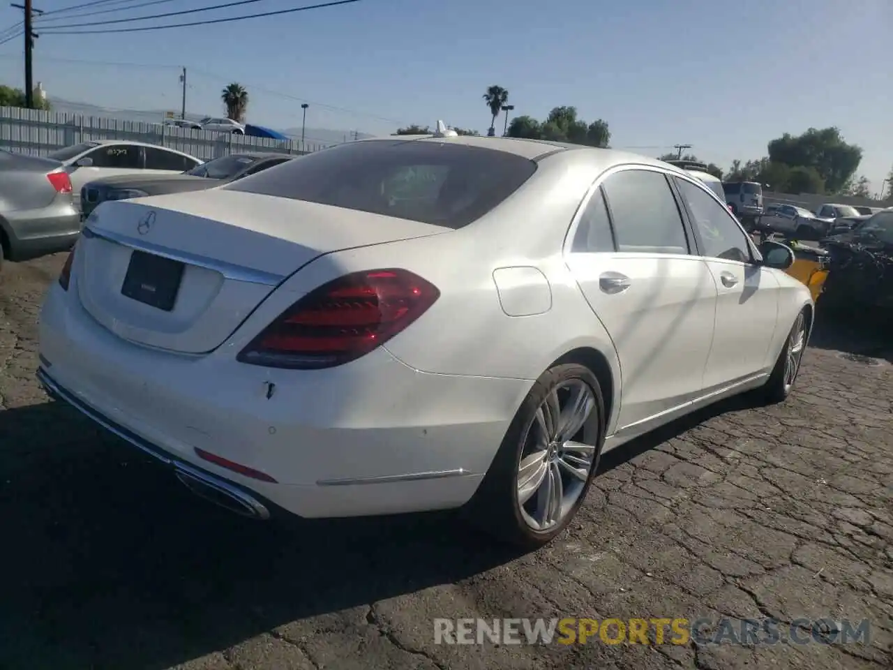 4 Photograph of a damaged car WDDUG8DB3LA511634 MERCEDES-BENZ S-CLASS 2020