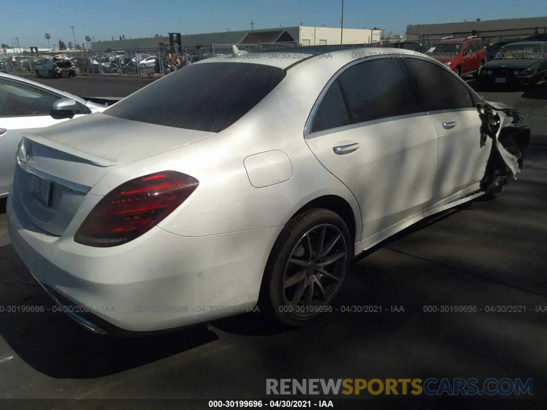 4 Photograph of a damaged car WDDUG8DB6LA510607 MERCEDES-BENZ S-CLASS 2020