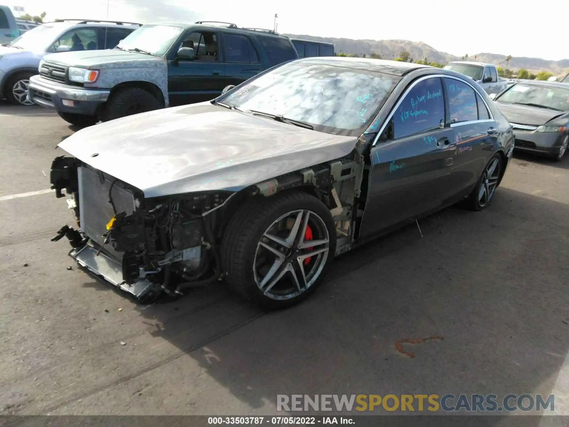 2 Photograph of a damaged car WDDUG8JB3LA516403 MERCEDES-BENZ S-CLASS 2020